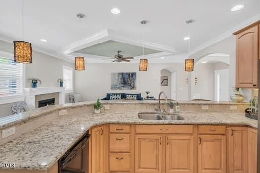 798 Horizon Drive