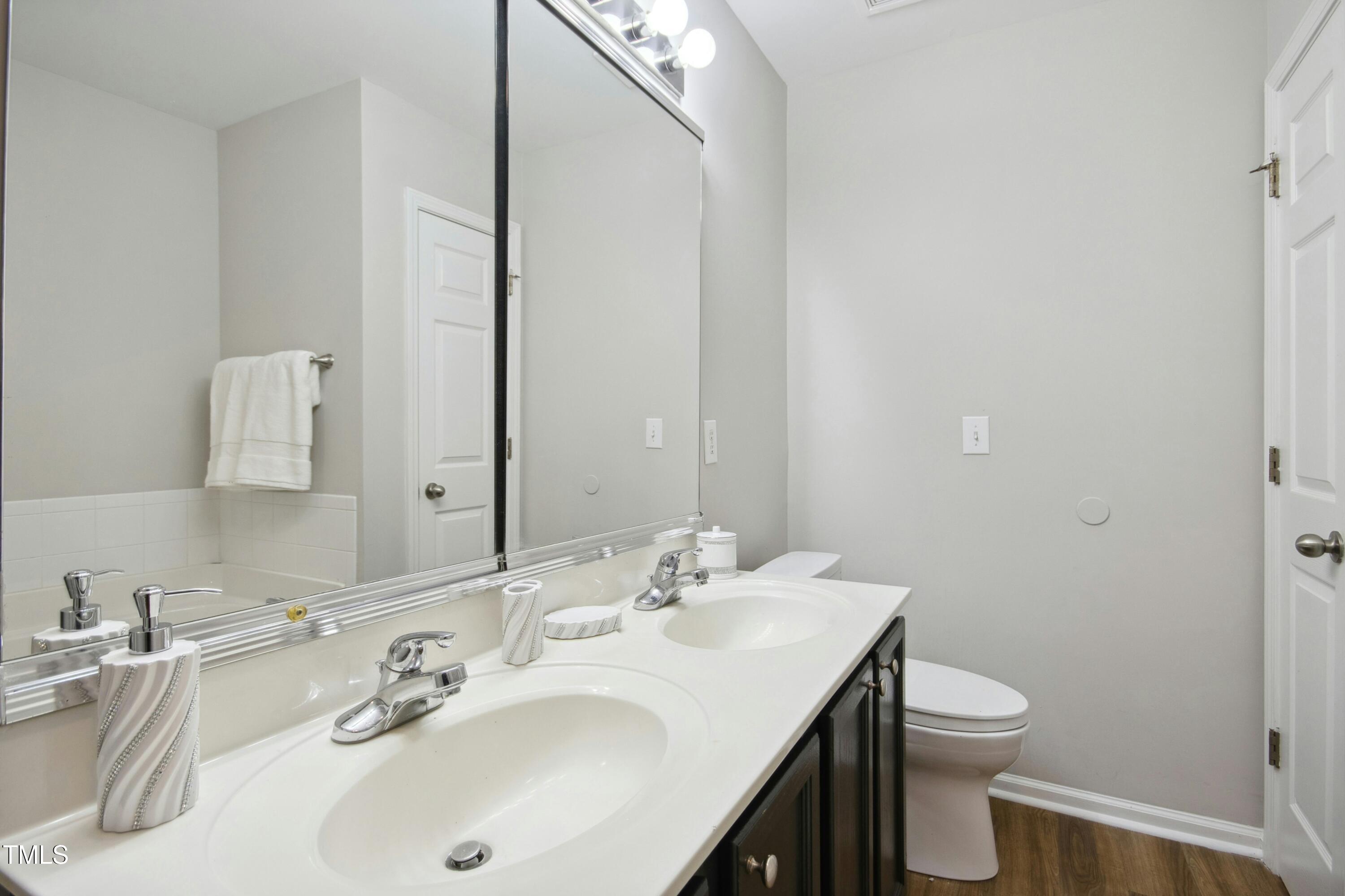 2225 Raven Road # 107