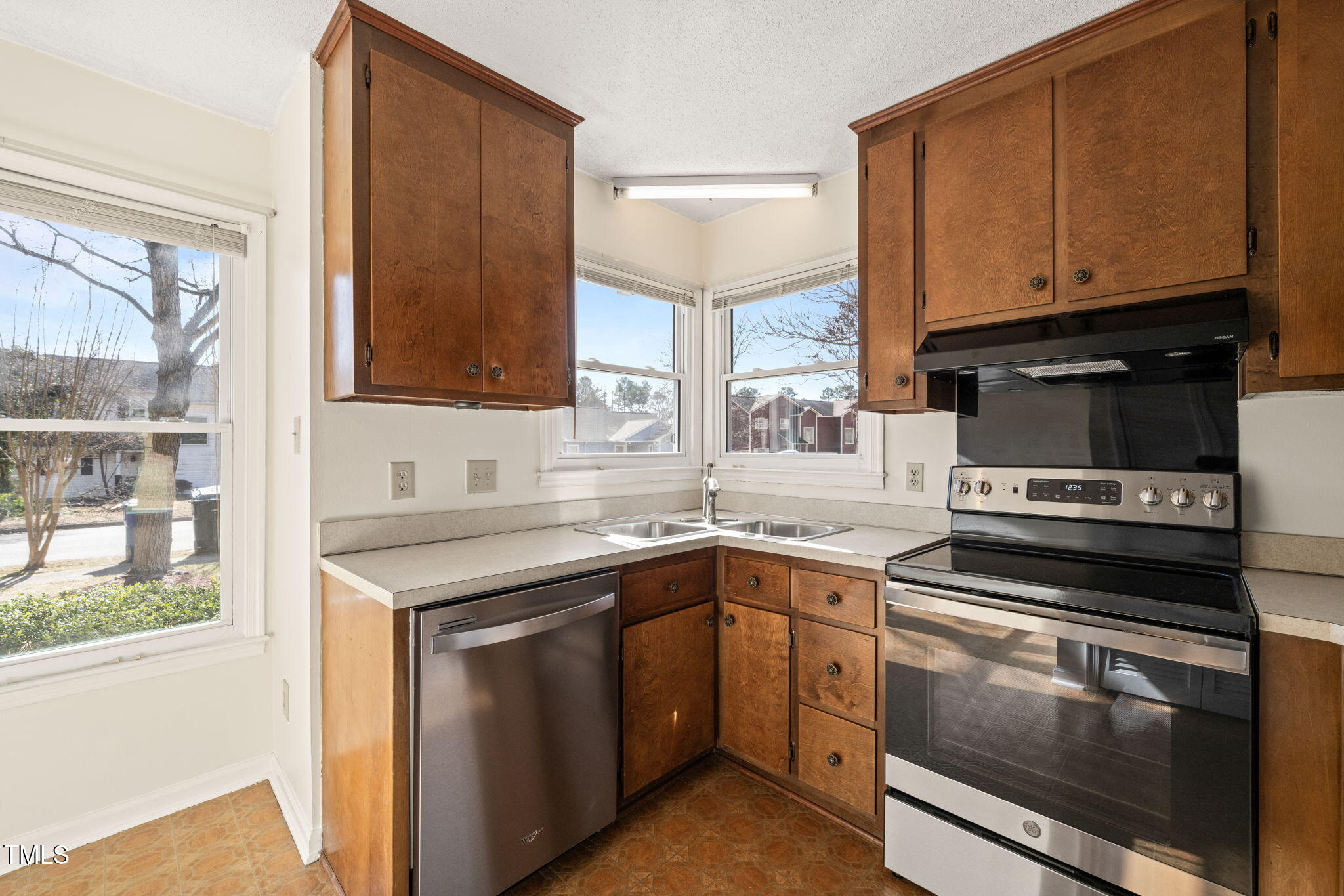 3125 Quinley Place