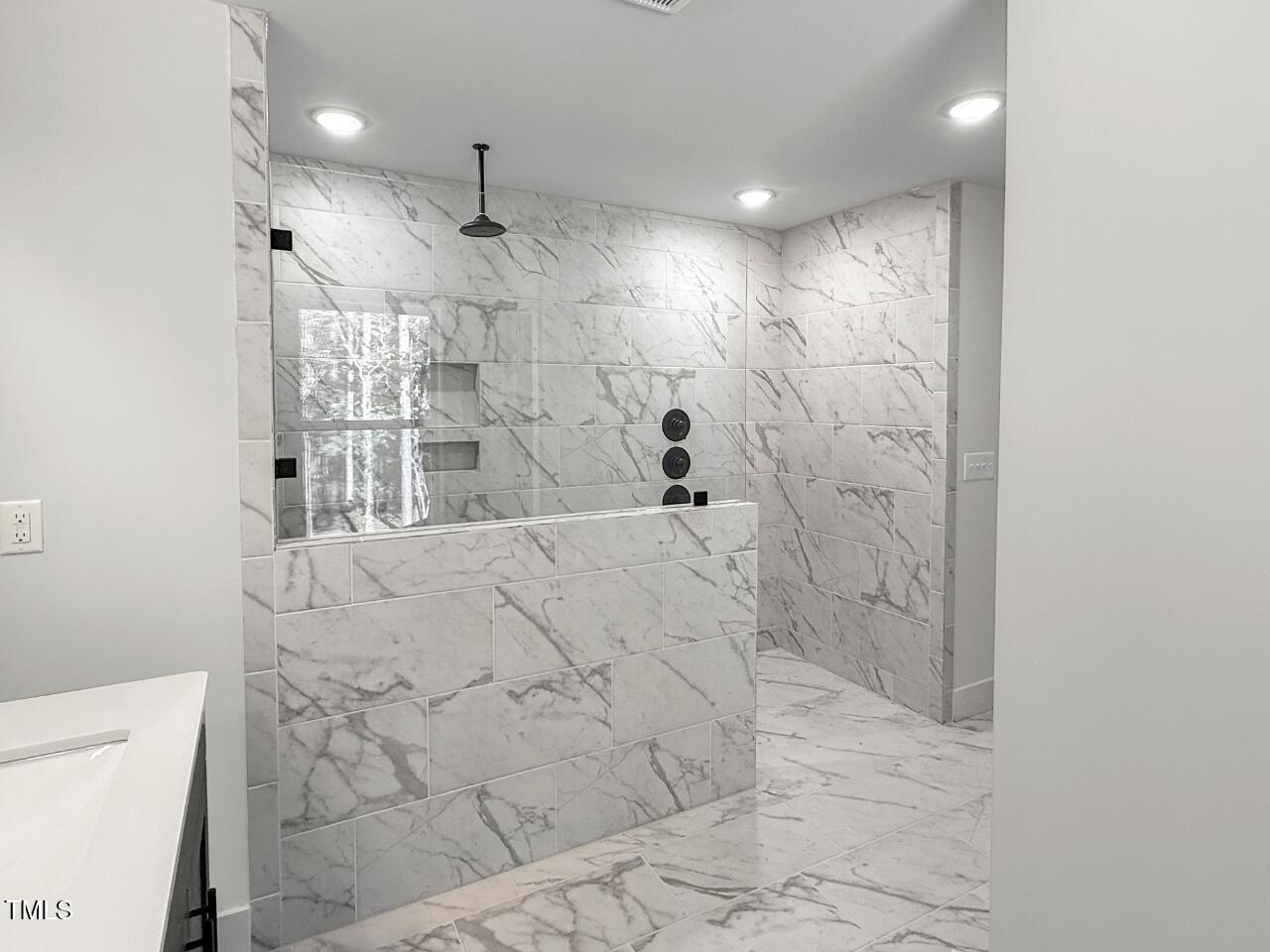 1849 Ballard Road Unit: Holly Georgian