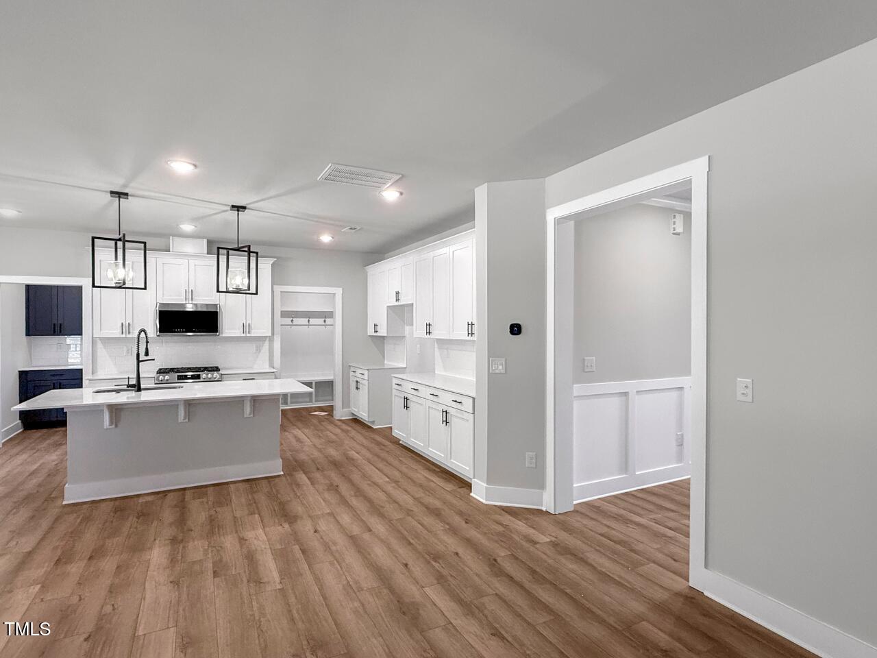 1849 Ballard Road Unit: Holly Georgian