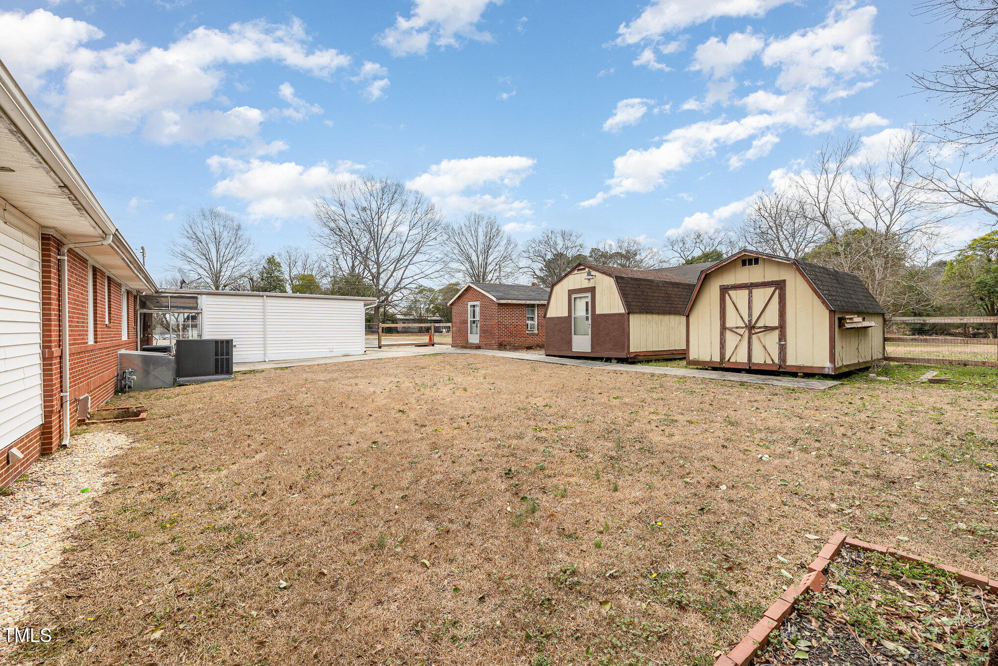 410 E Mcneill Street