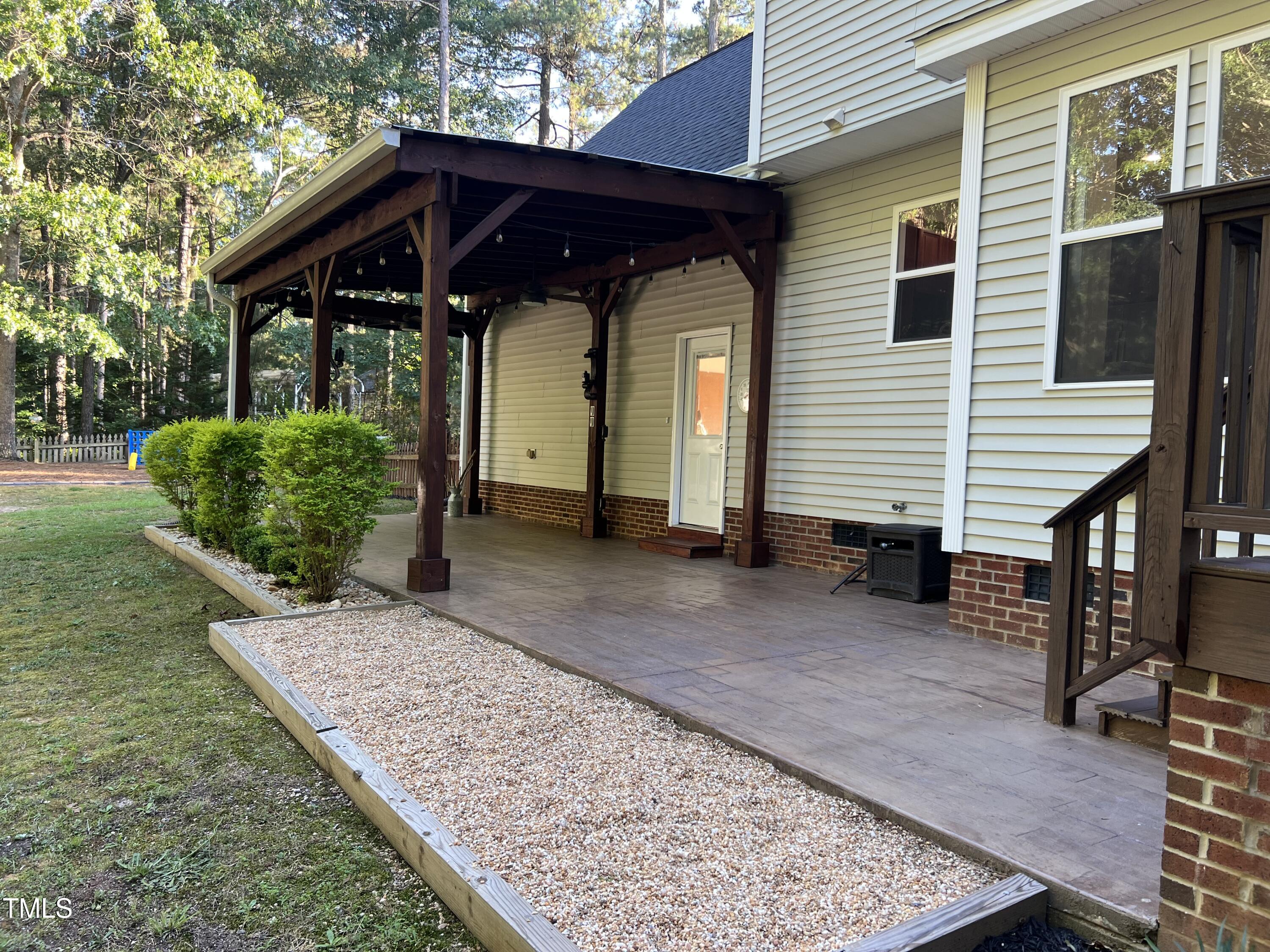 395 Wyndham Place Drive