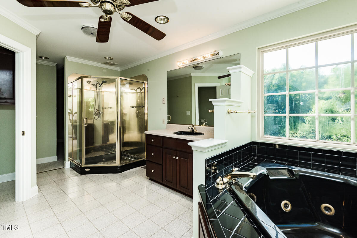 5313 Bass Mountain Road