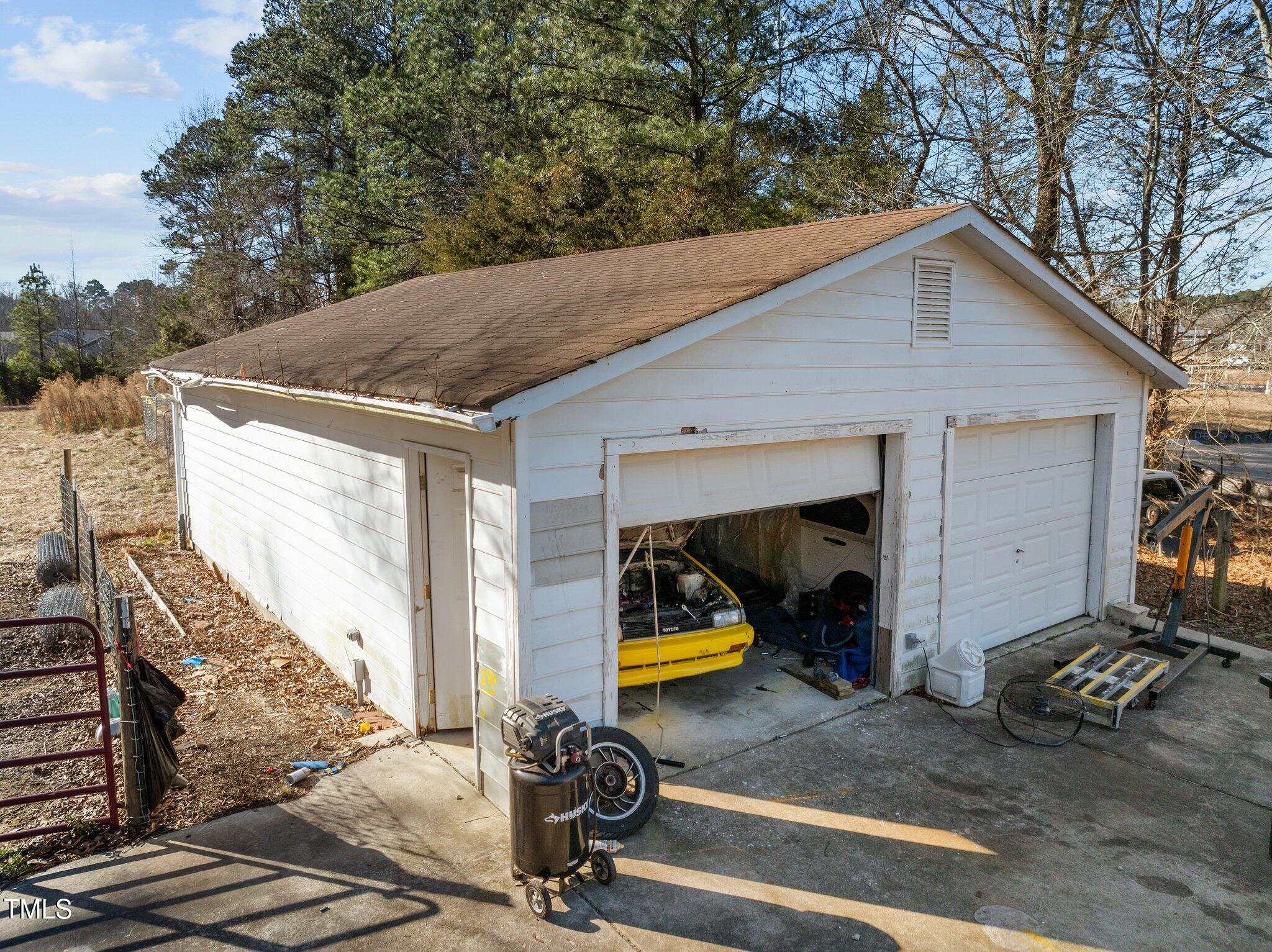 6516 Battle Bridge Road