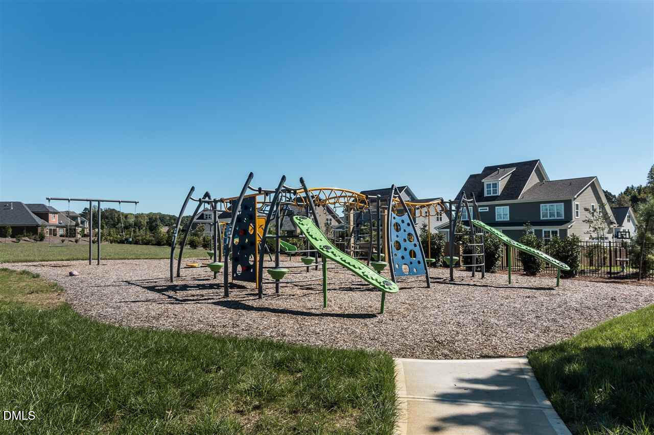 2425 Glade Mill Court