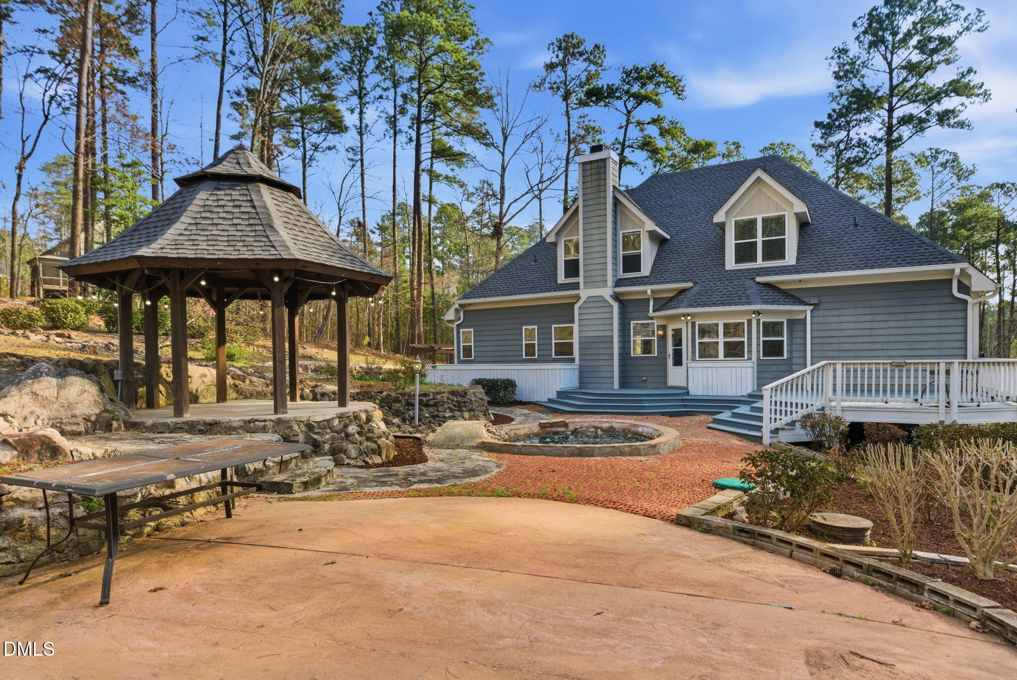798 Horizon Drive