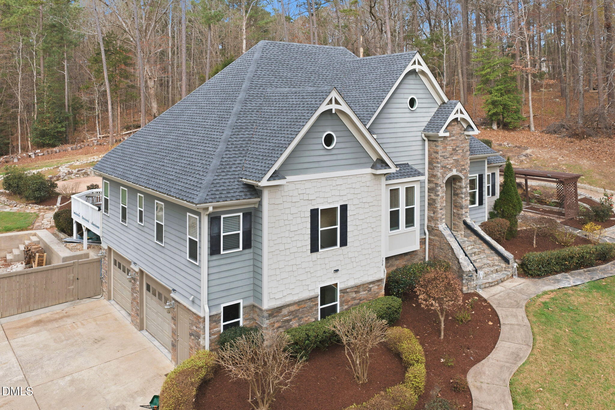 798 Horizon Drive