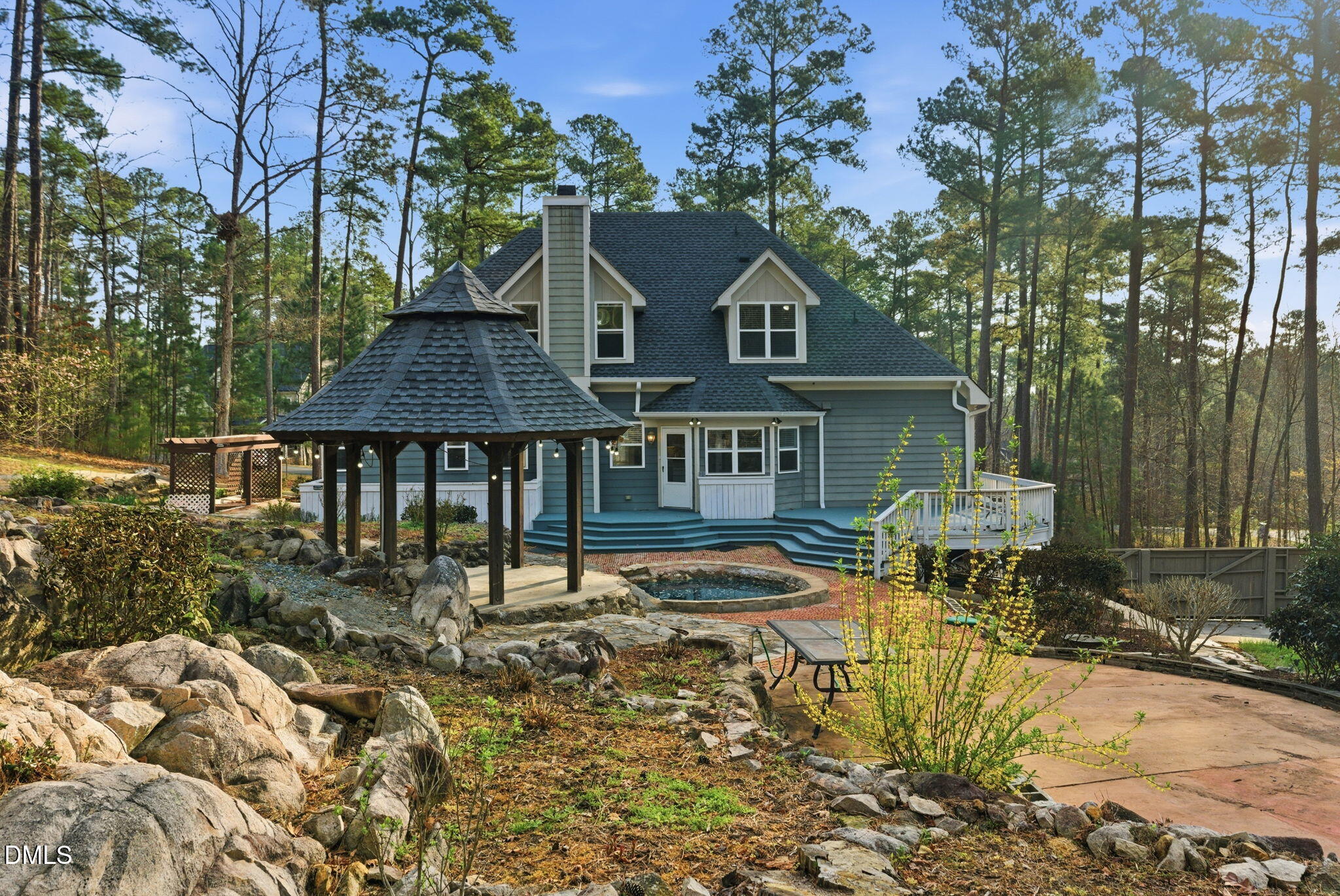 798 Horizon Drive