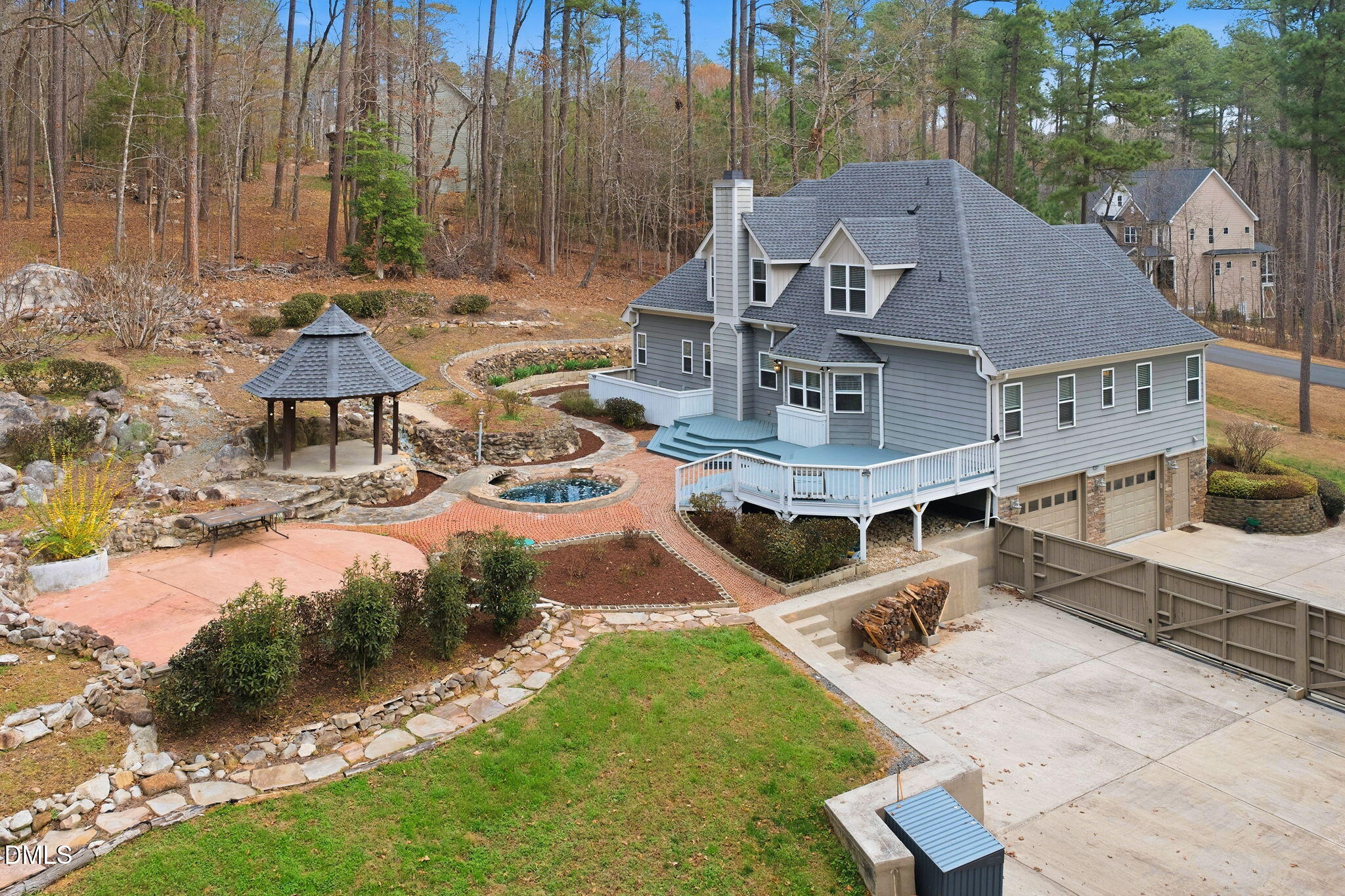 798 Horizon Drive