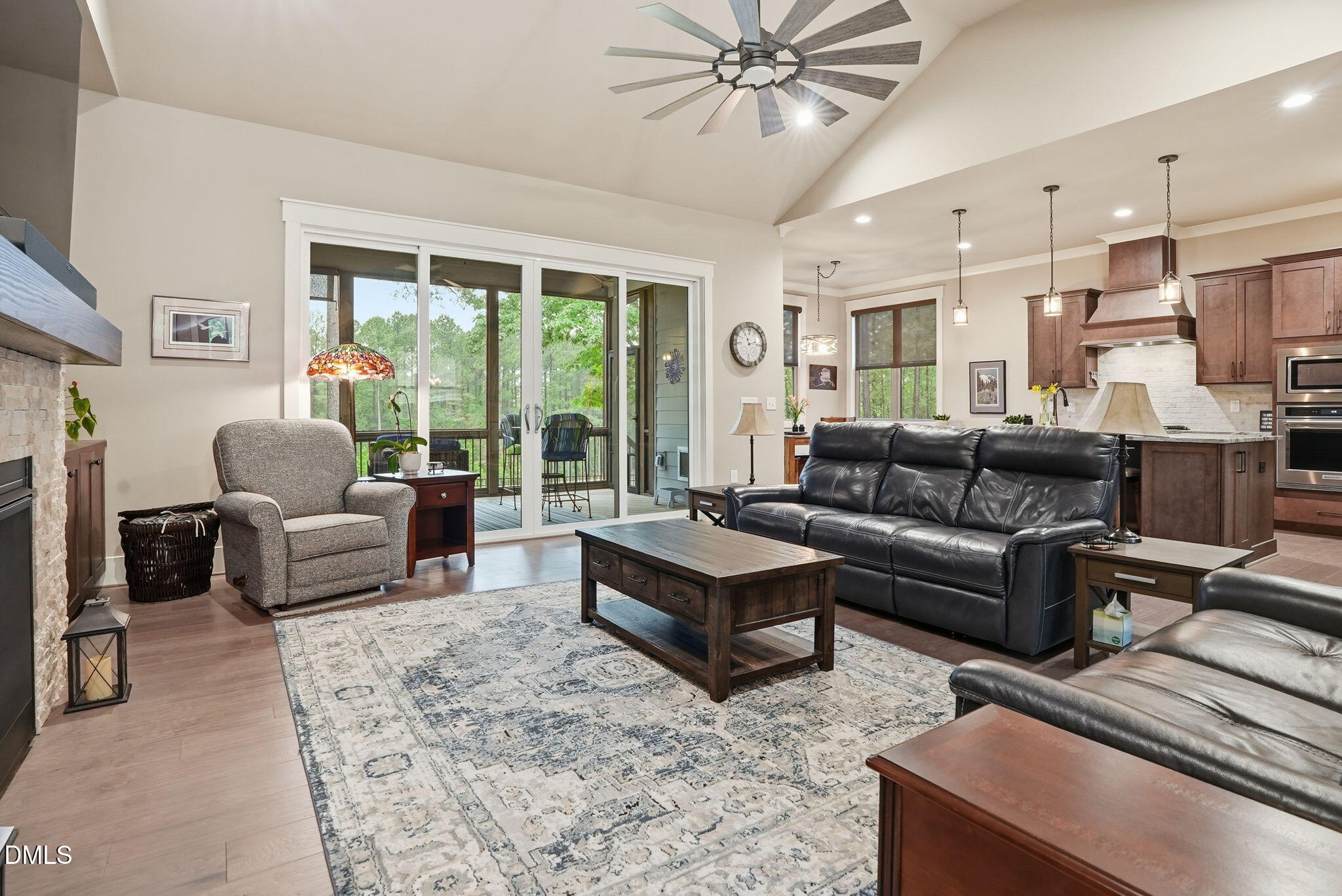 119 Cabin Creek