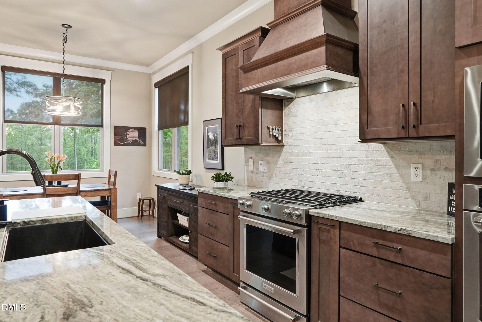 119 Cabin Creek
