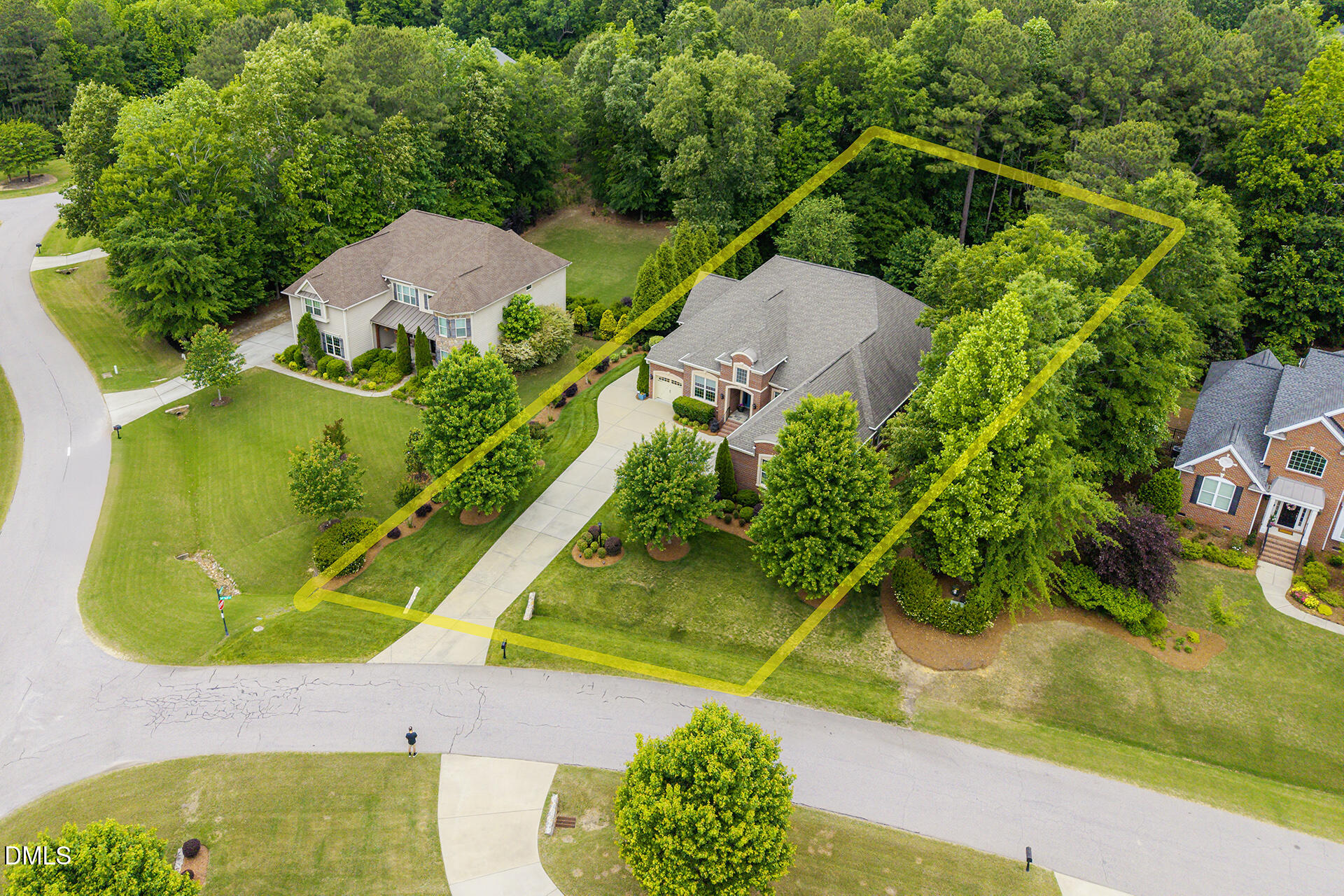2812 Swift Willow Circle
