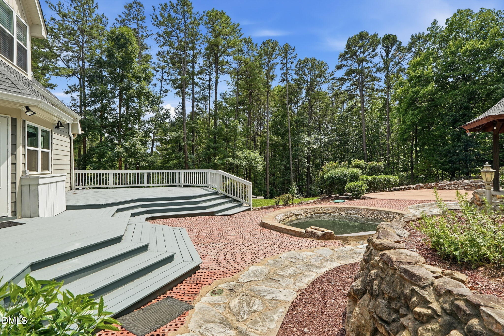 798 Horizon Drive