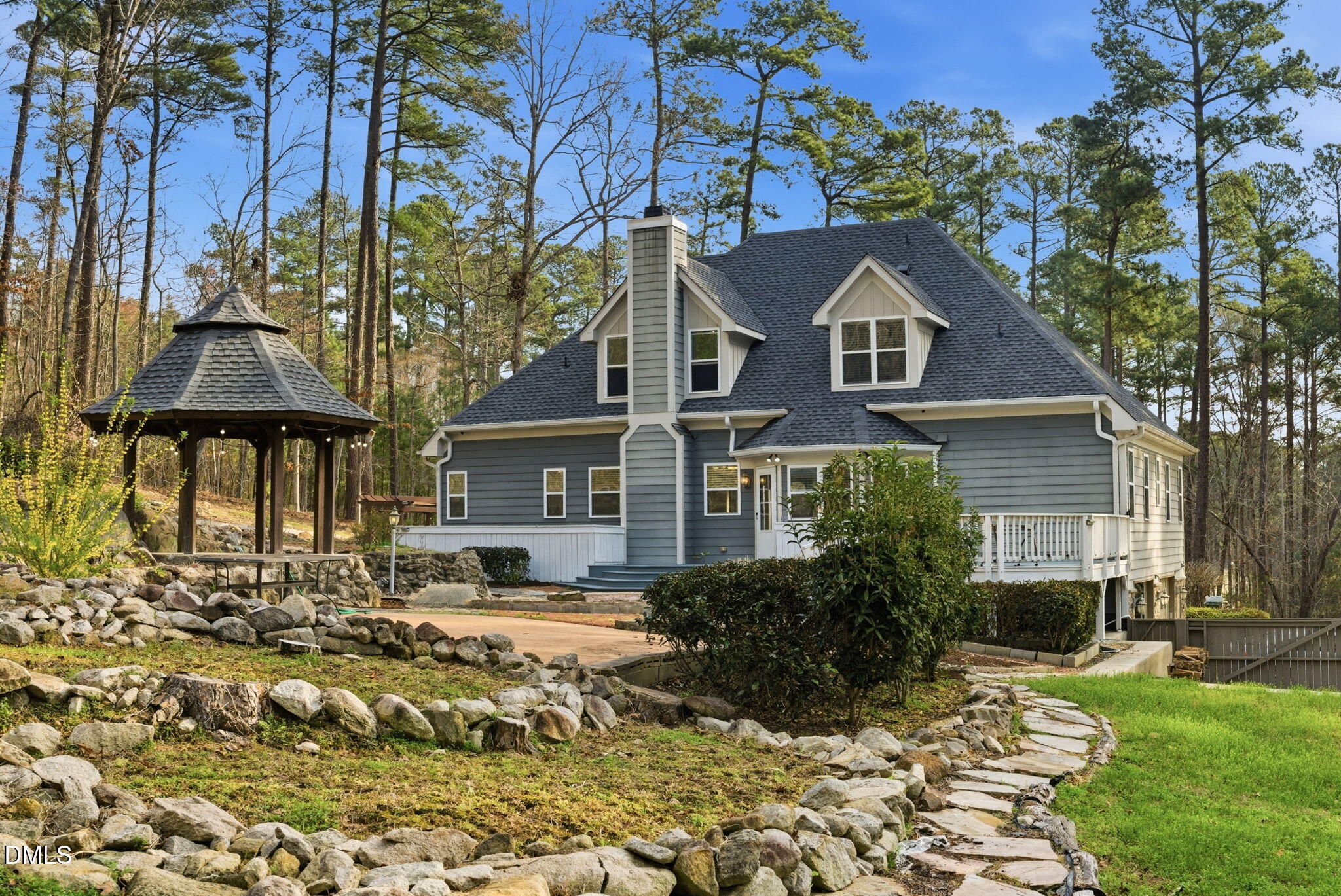 798 Horizon Drive