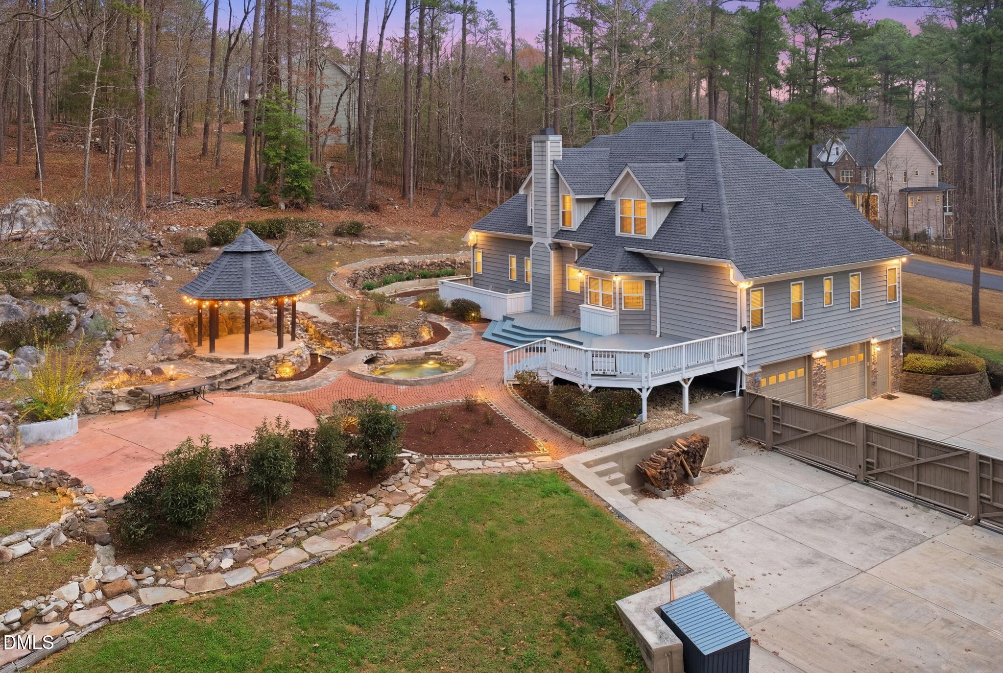 798 Horizon Drive