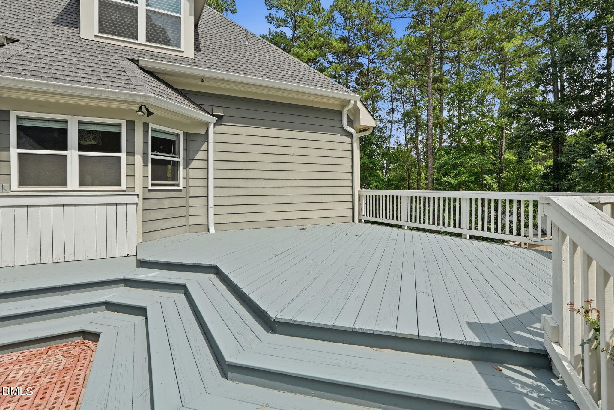 798 Horizon Drive