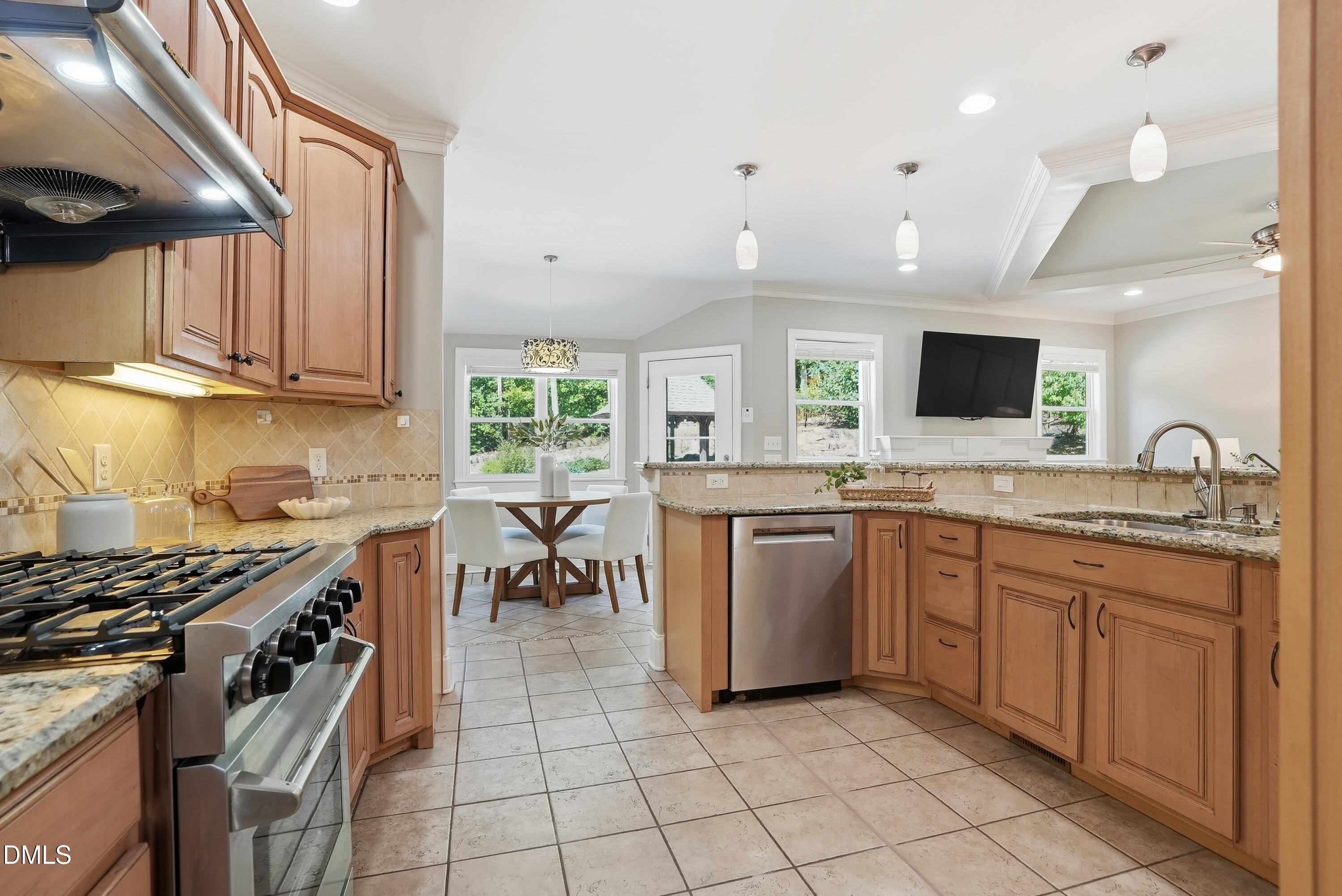 798 Horizon Drive