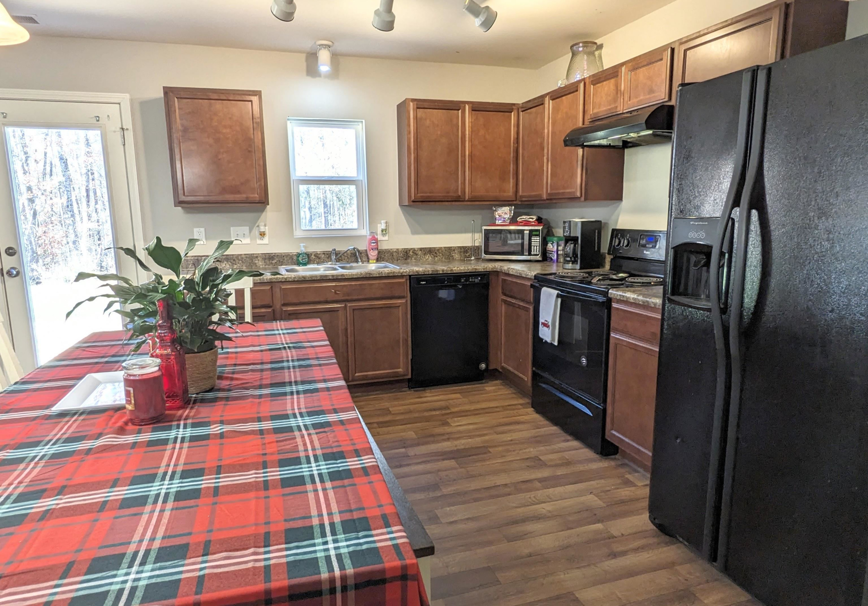 1870 Northside Drive