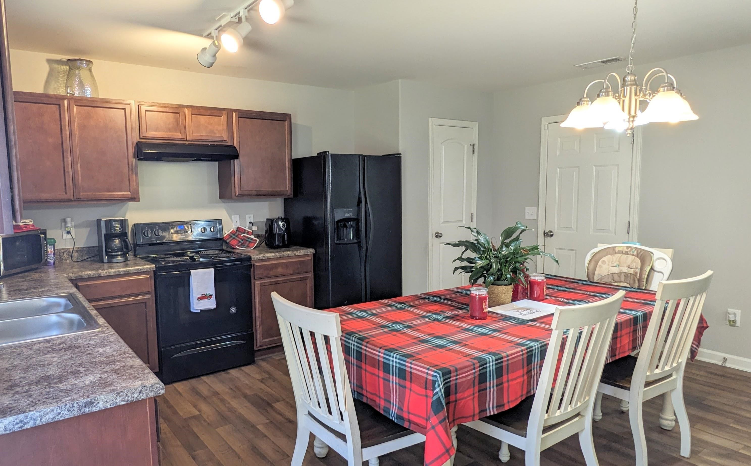 1870 Northside Drive