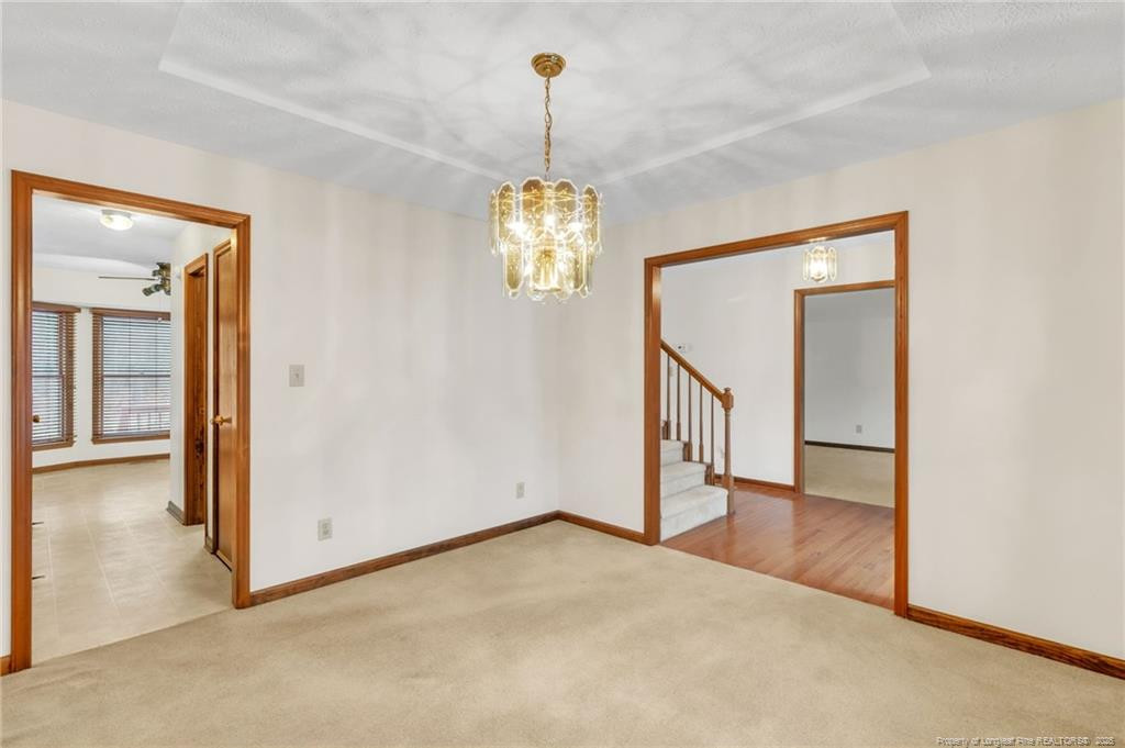 28 Ravens Wood Circle
