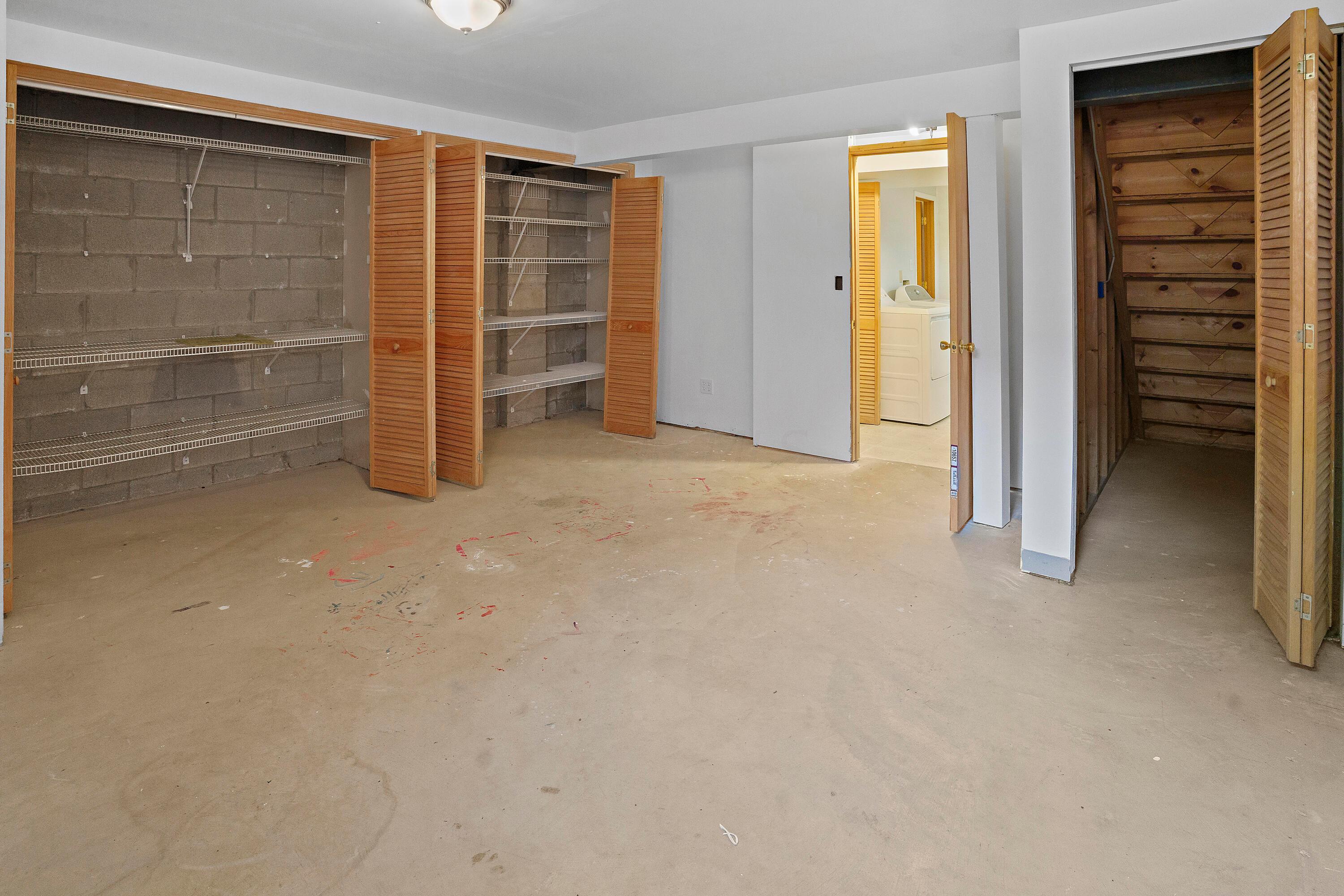 7602 Wellshire Drive