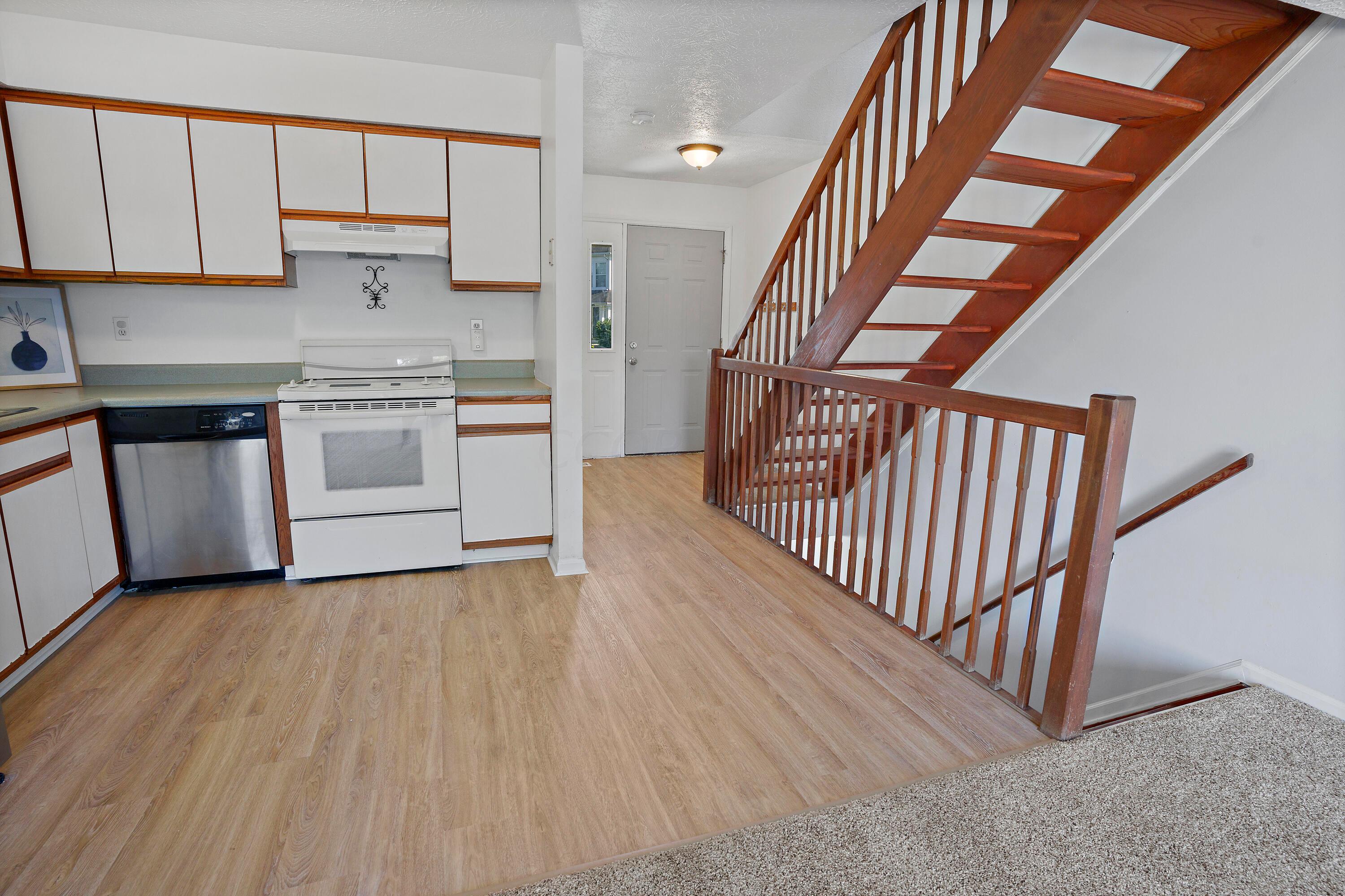 7602 Wellshire Drive