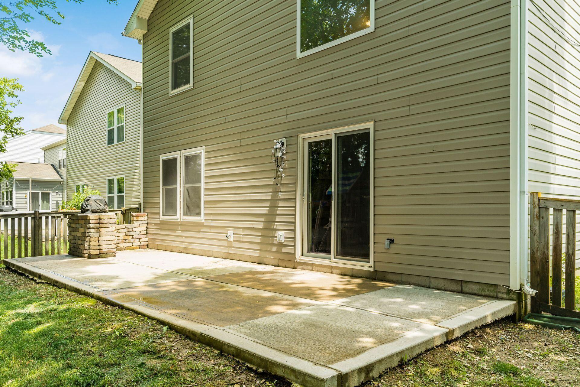 4867 Fosterson Drive