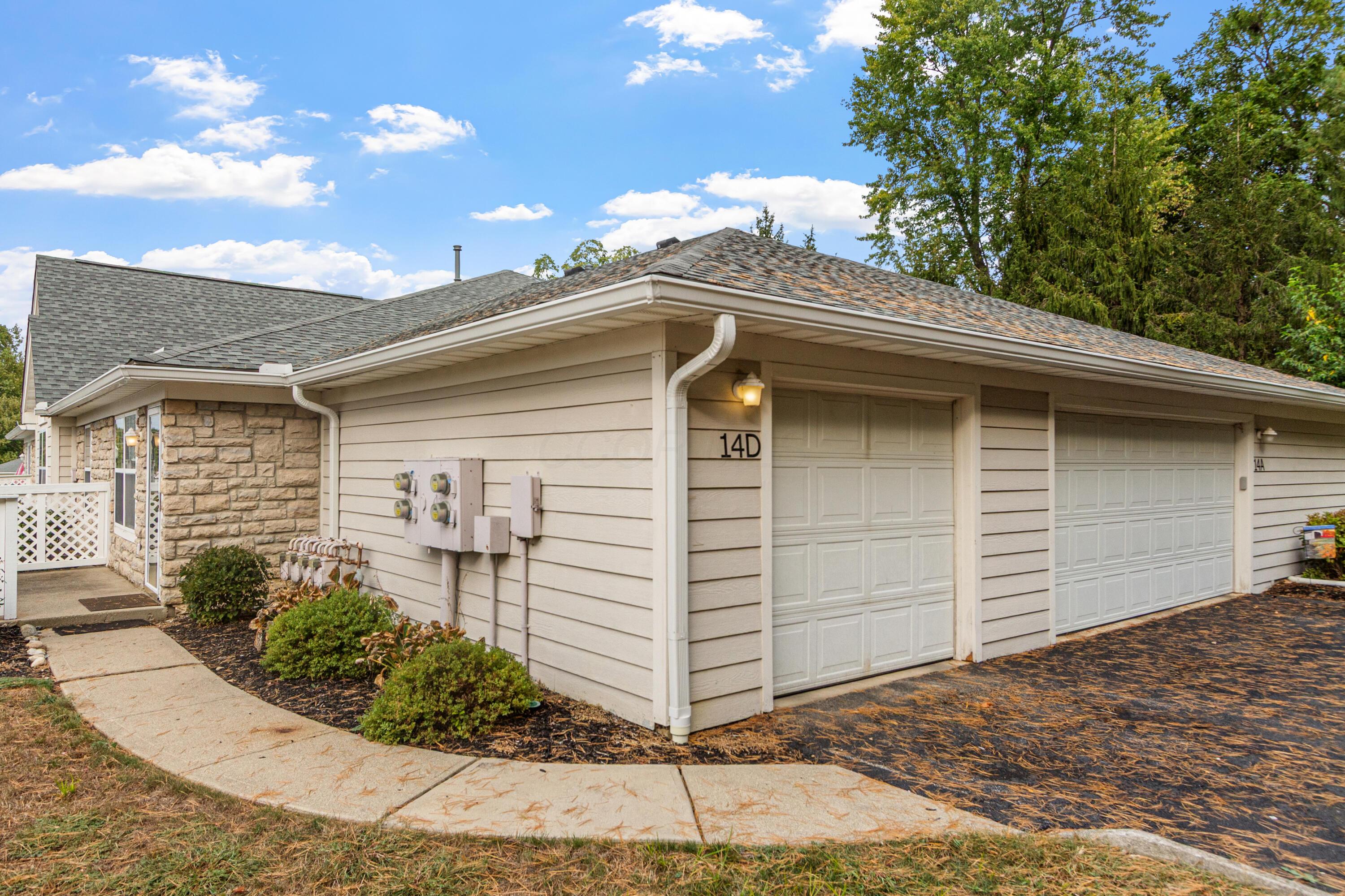 185 Groveport Pike, 14D 14D