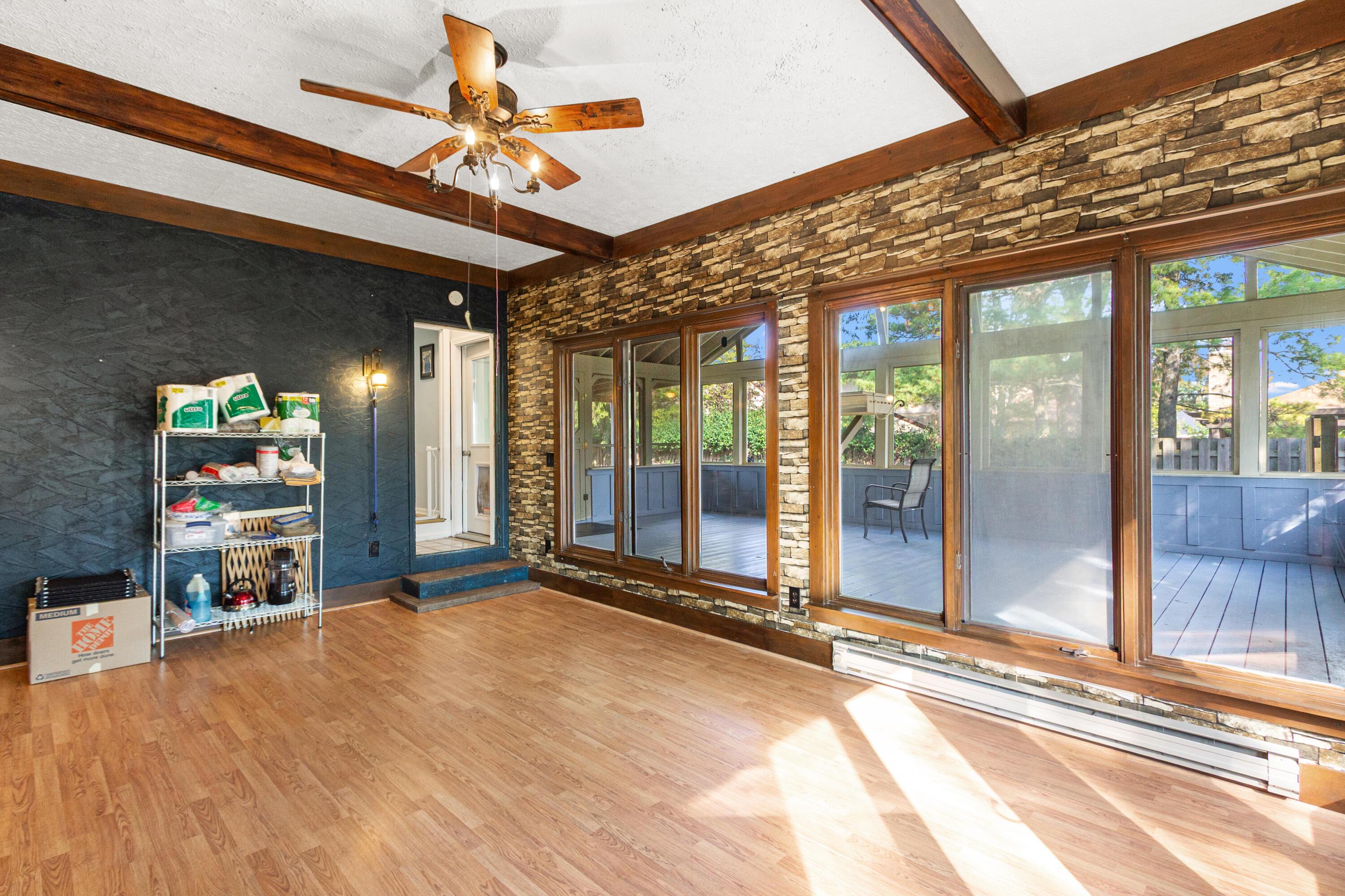 3156 Hoover Road
