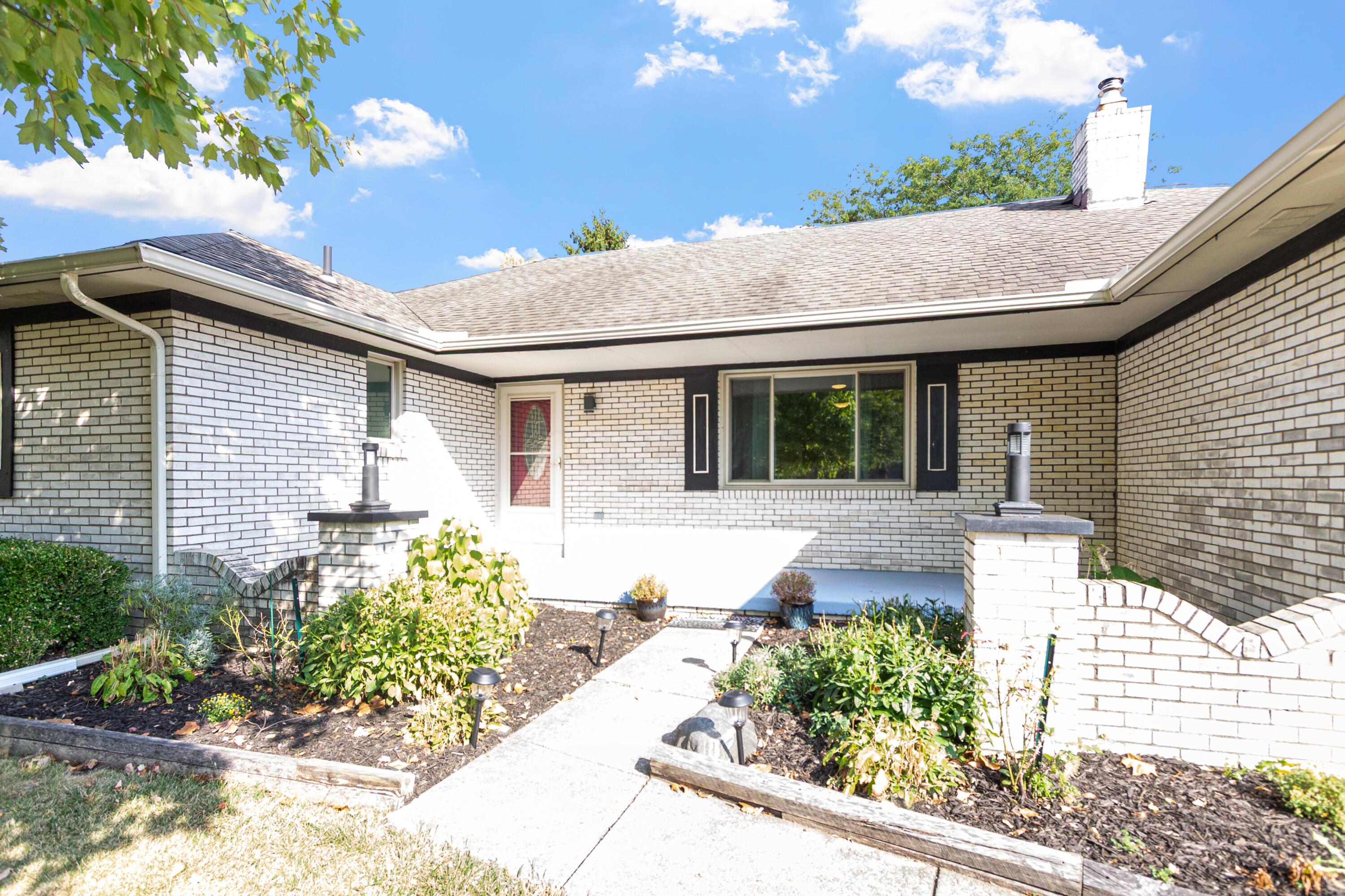 3156 Hoover Road