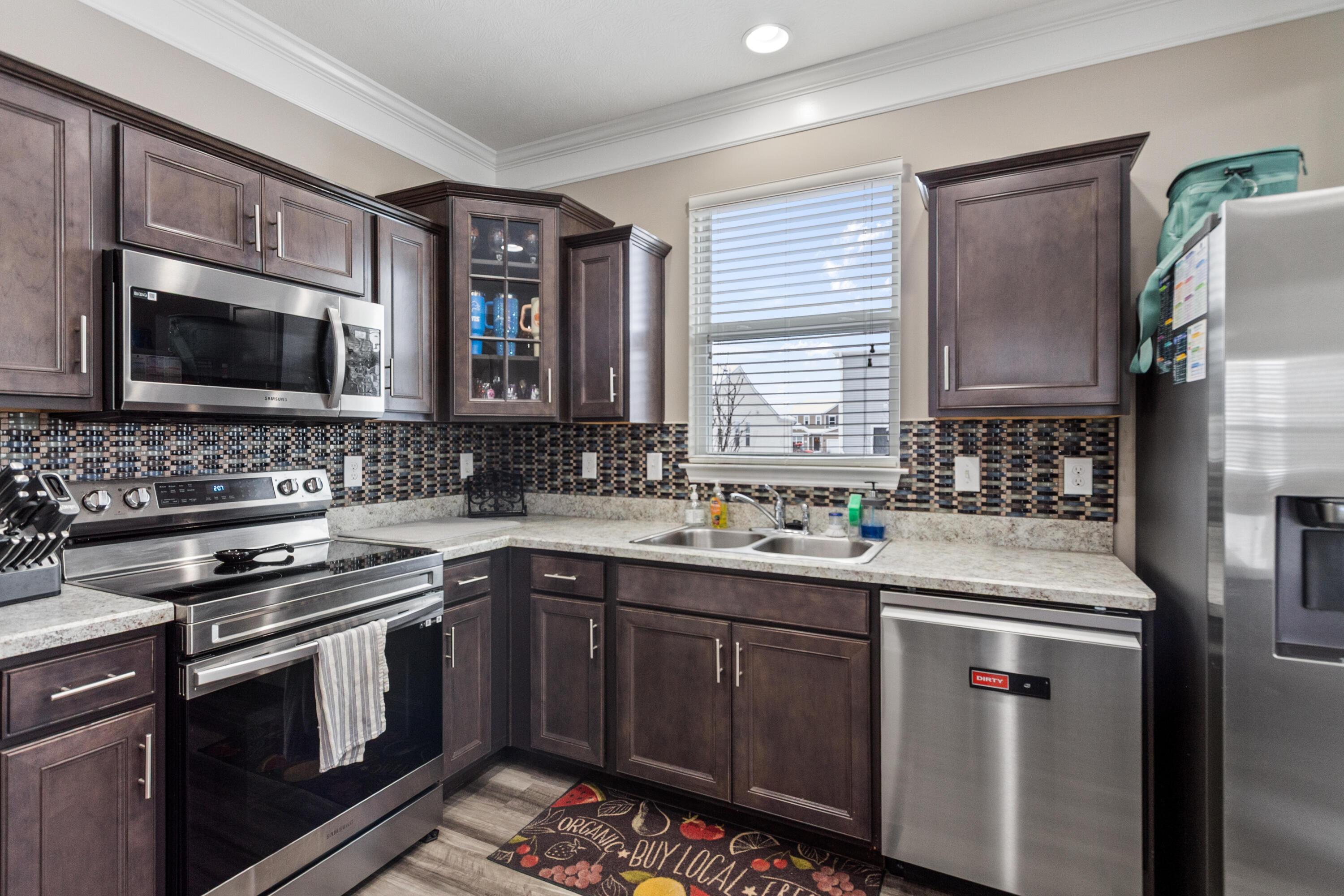 354 Glen Crossing Drive