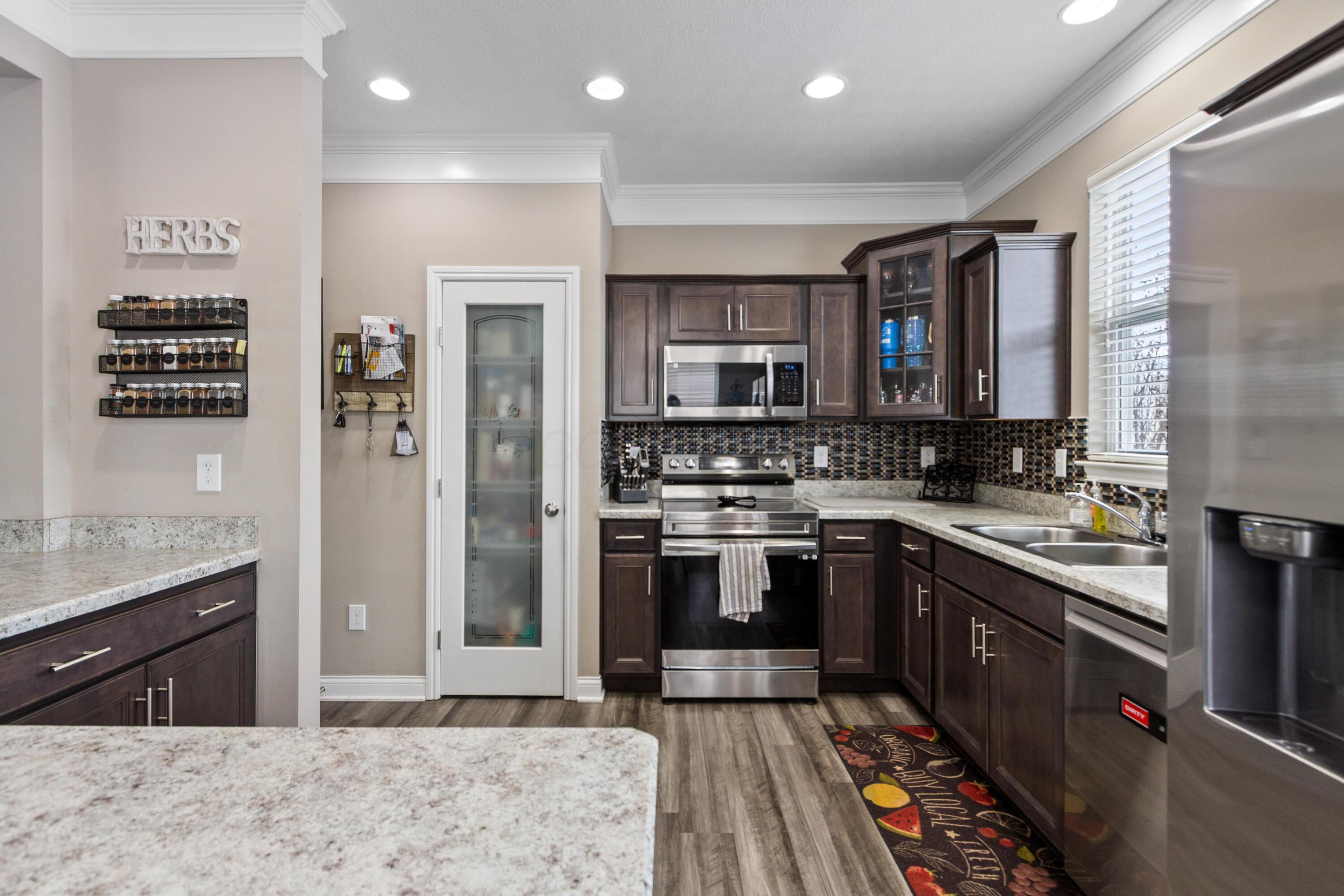 354 Glen Crossing Drive