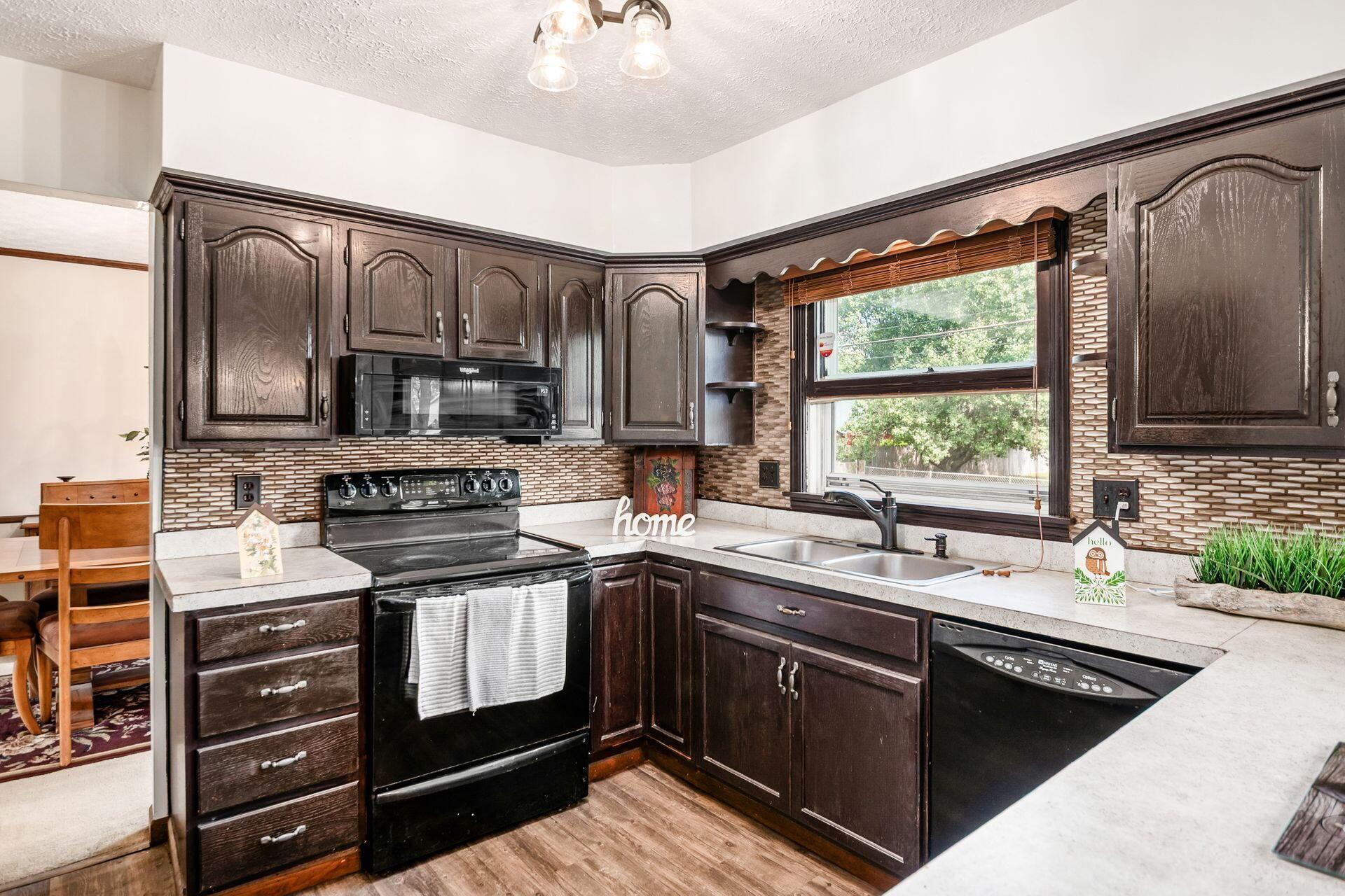 5396 Teakwood Court