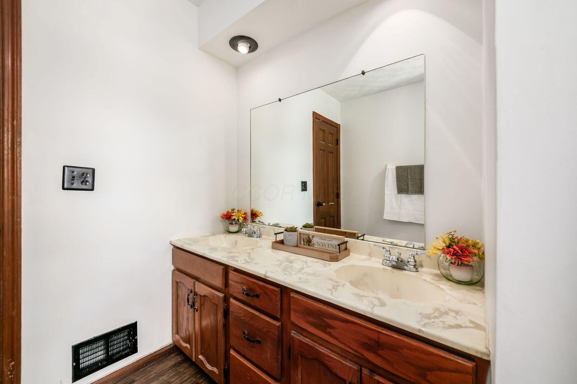 5396 Teakwood Court