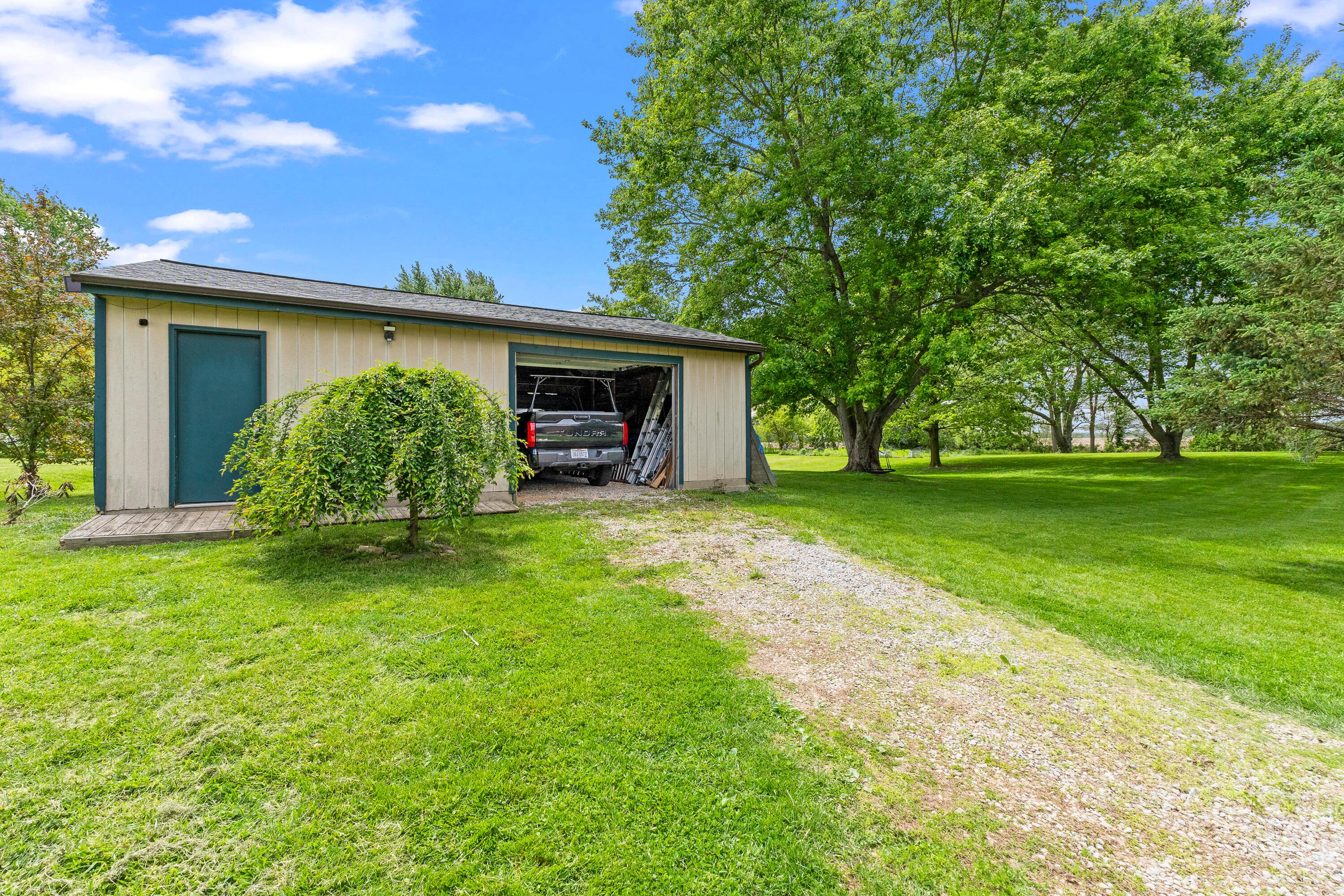 1448 Old Xenia Road SE