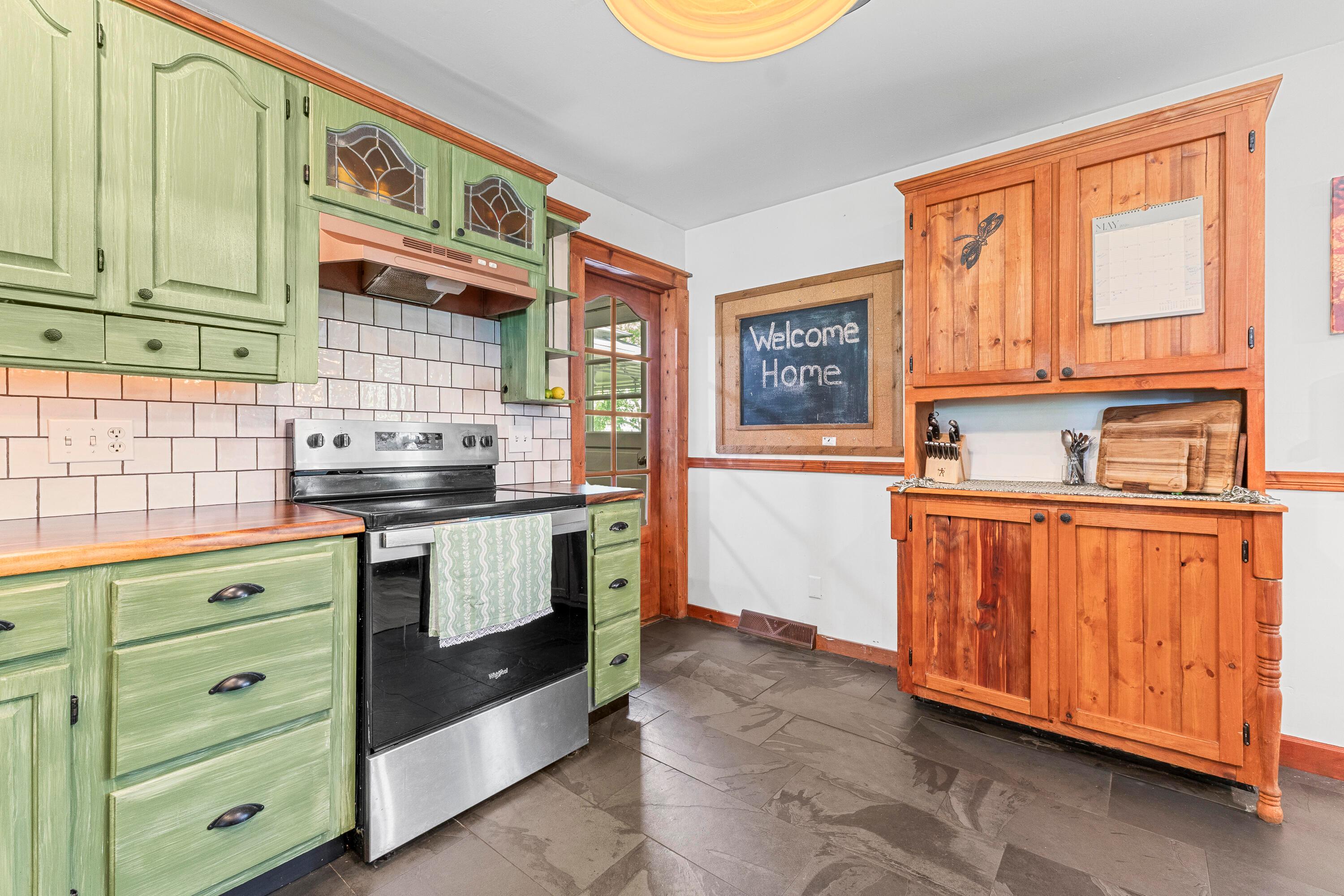 1448 Old Xenia Road SE