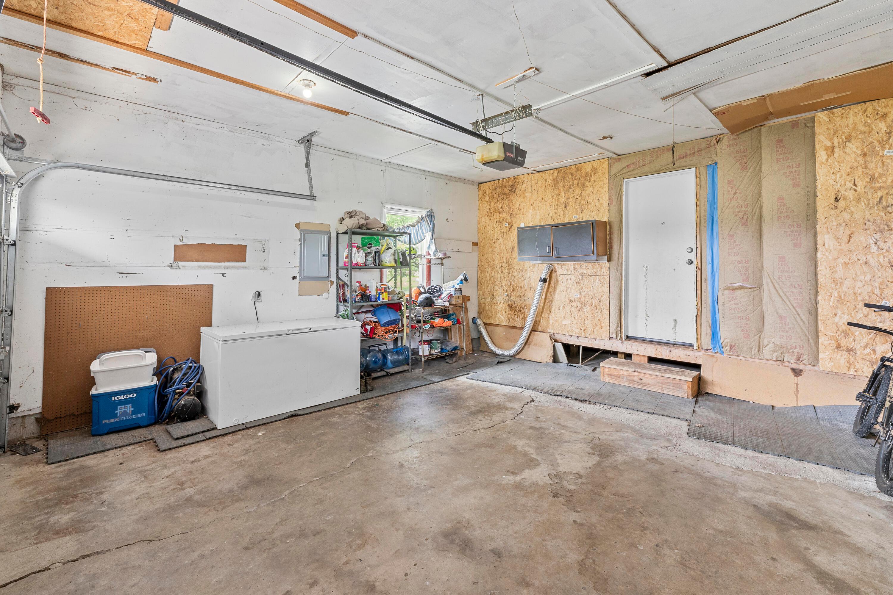 1448 Old Xenia Road SE