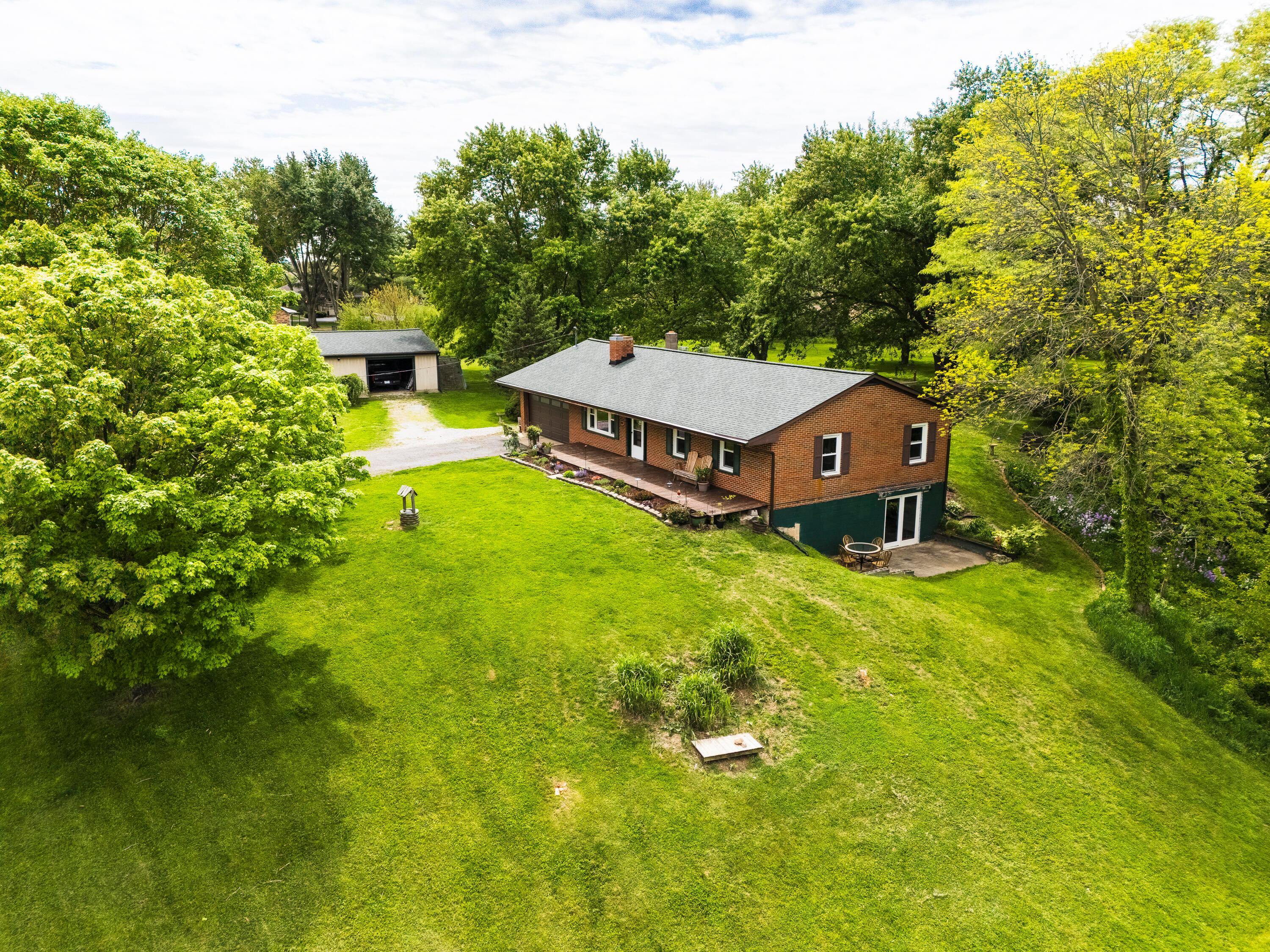 1448 Old Xenia Road SE
