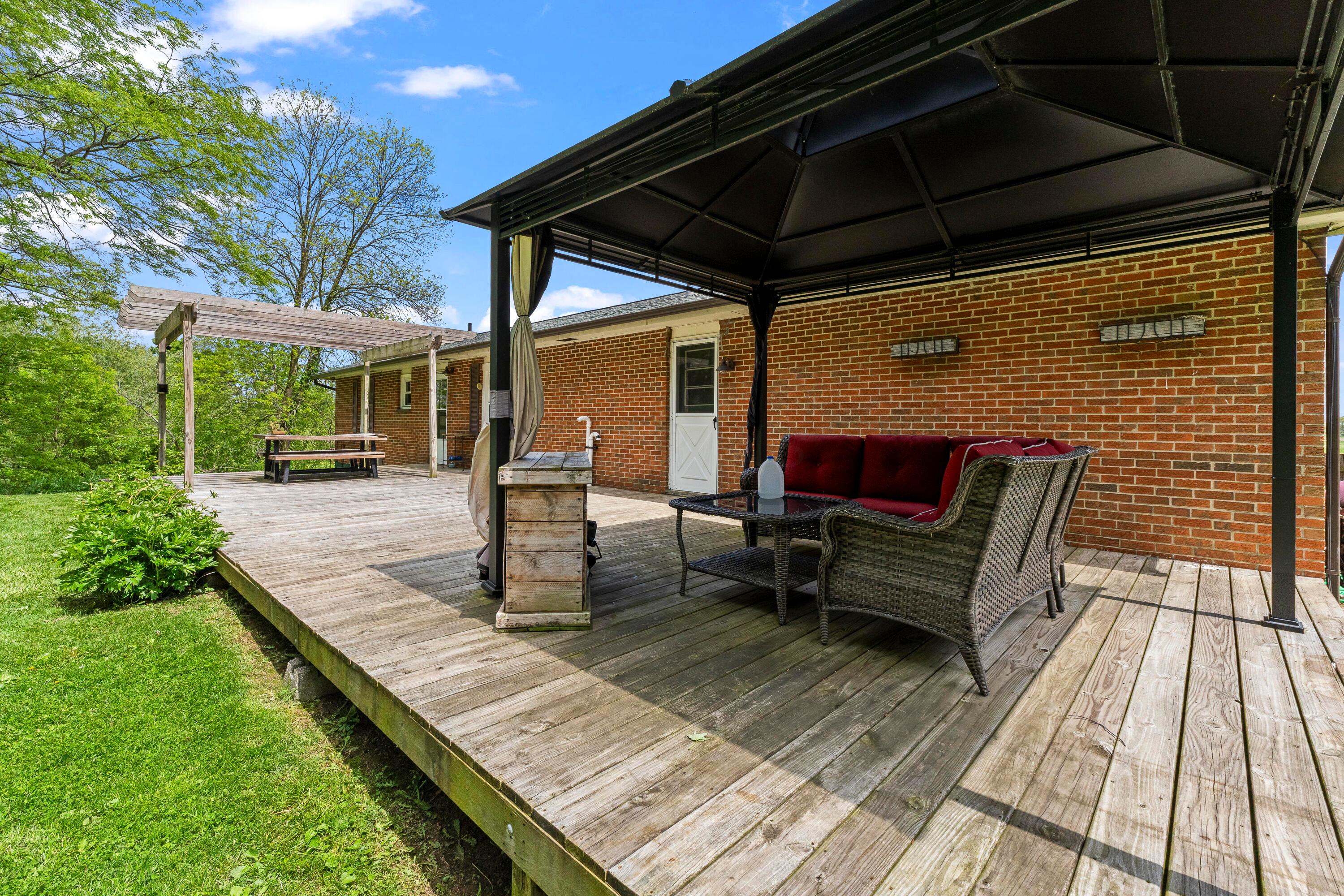 1448 Old Xenia Road SE