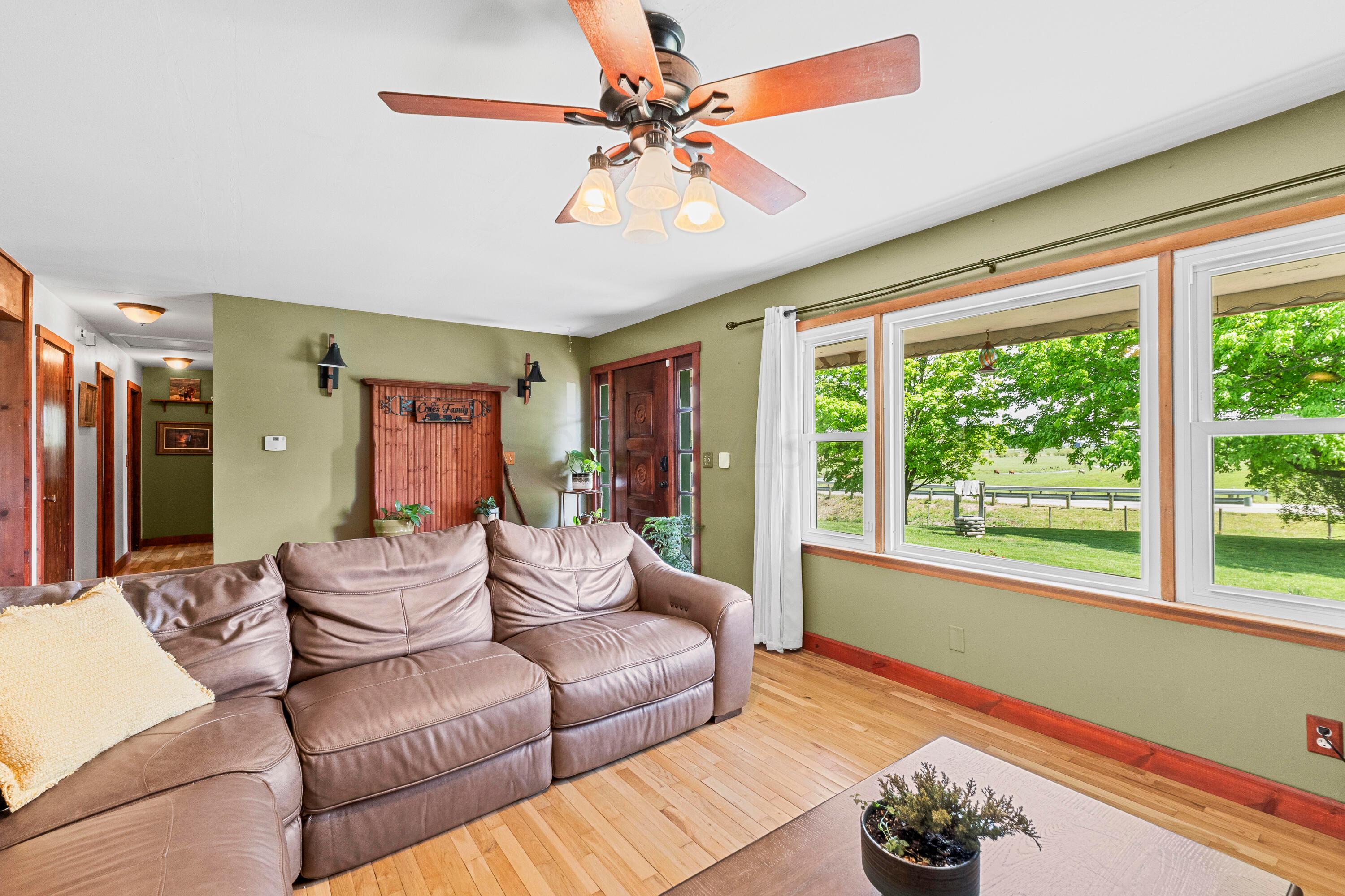 1448 Old Xenia Road SE