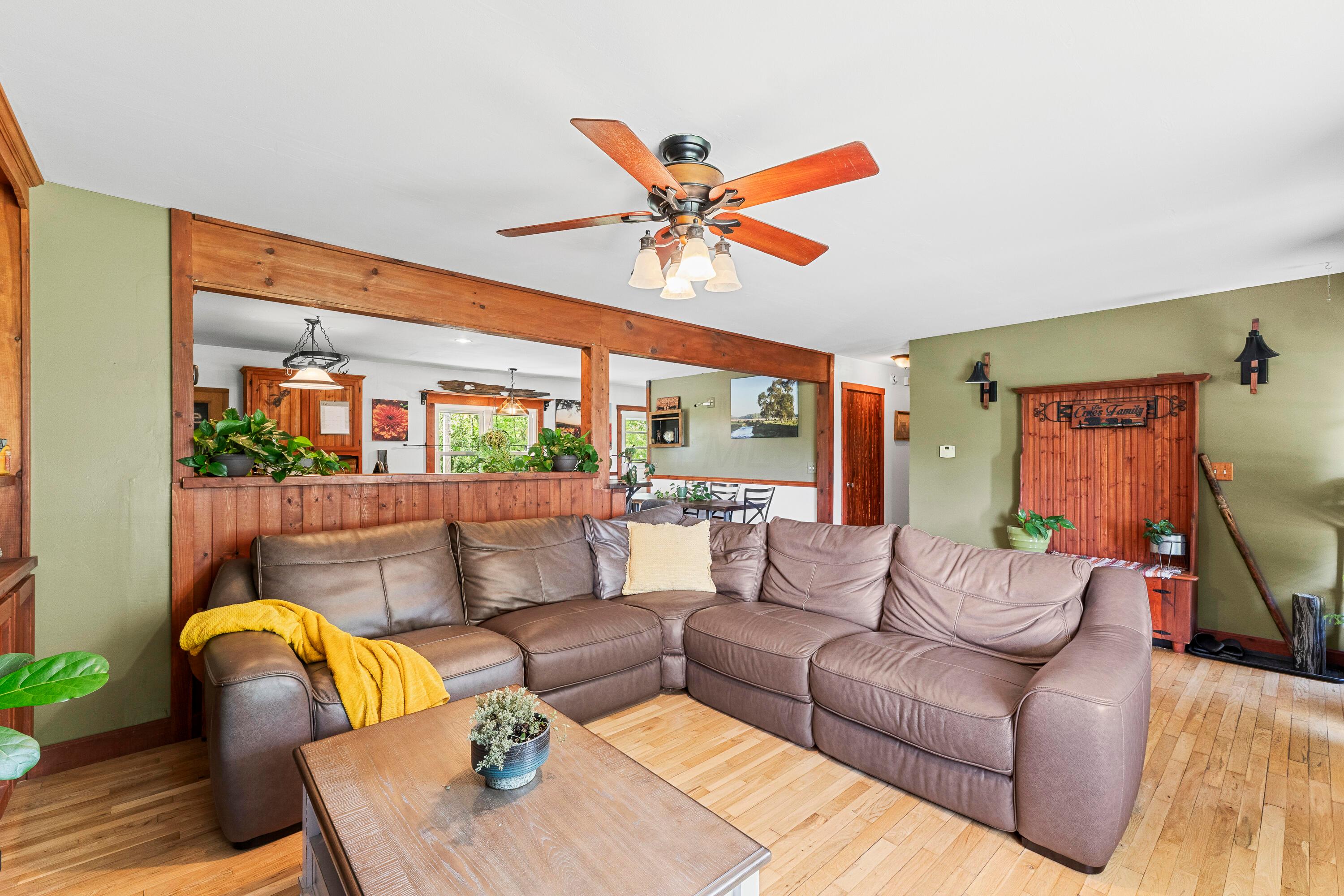 1448 Old Xenia Road SE