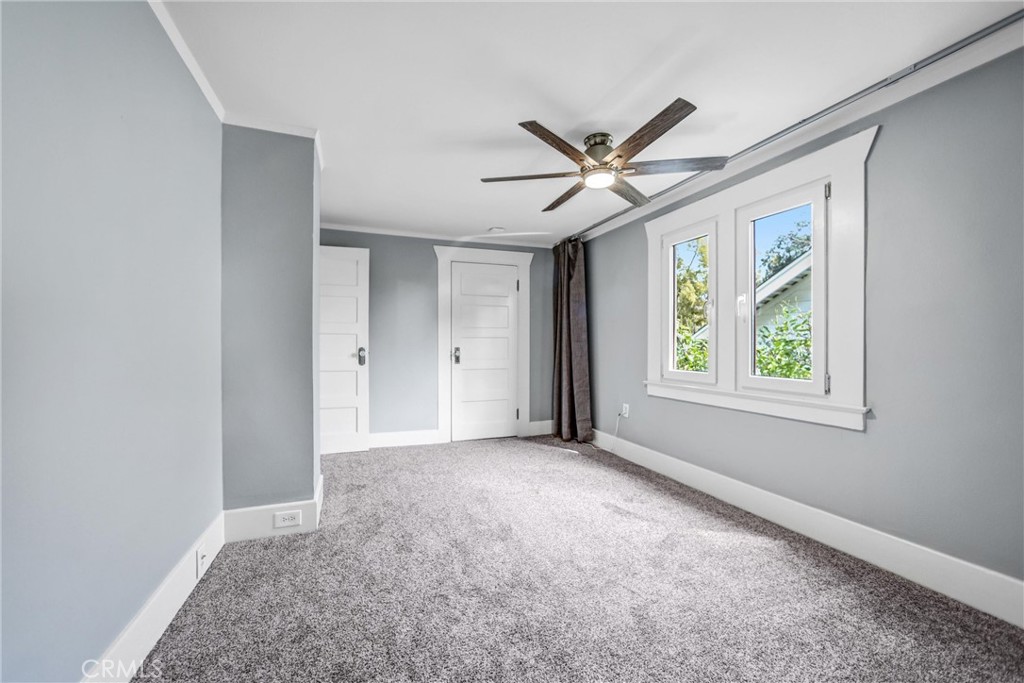 102 E Mountain Street