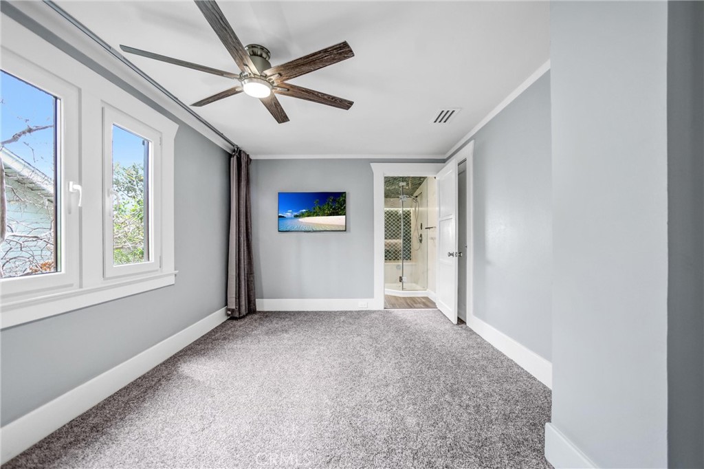 102 E Mountain Street