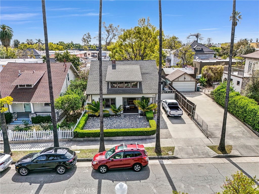 102 E Mountain Street