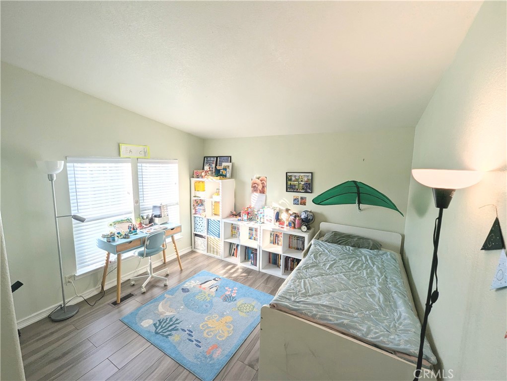 5815 E La Palma NW 187