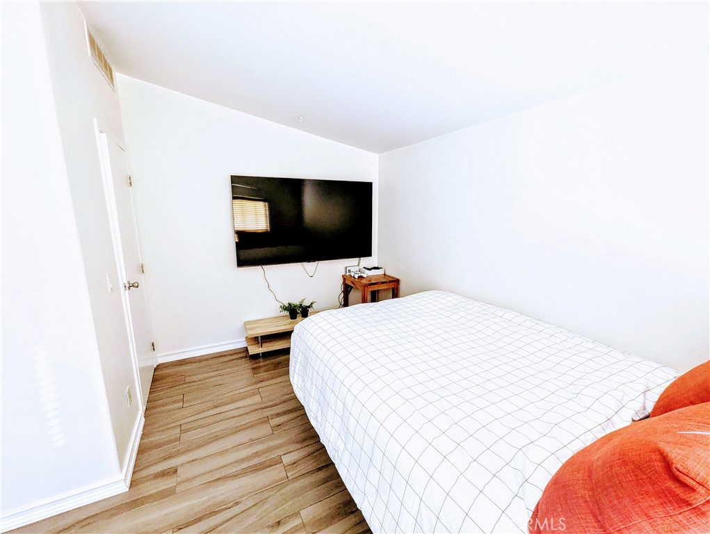 5815 E La Palma NW 187