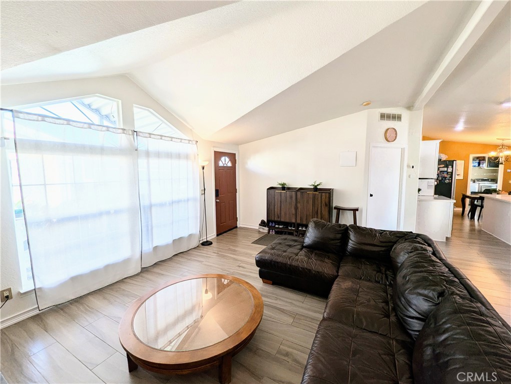 5815 E La Palma NW 187