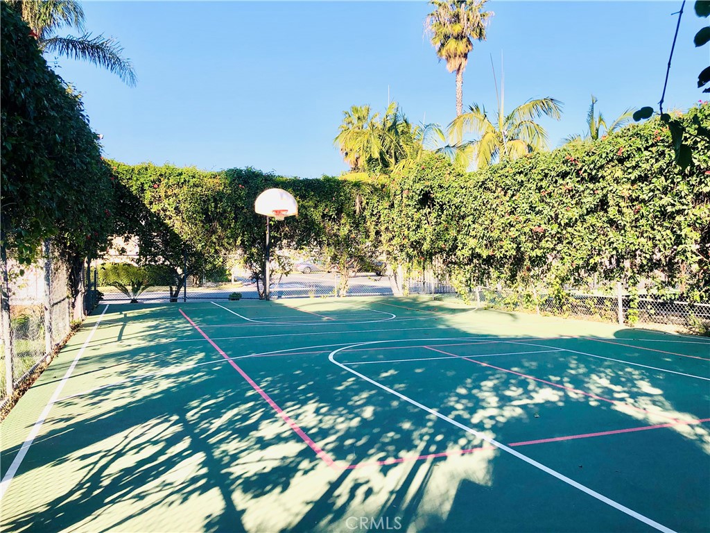 5815 E La Palma NW 187