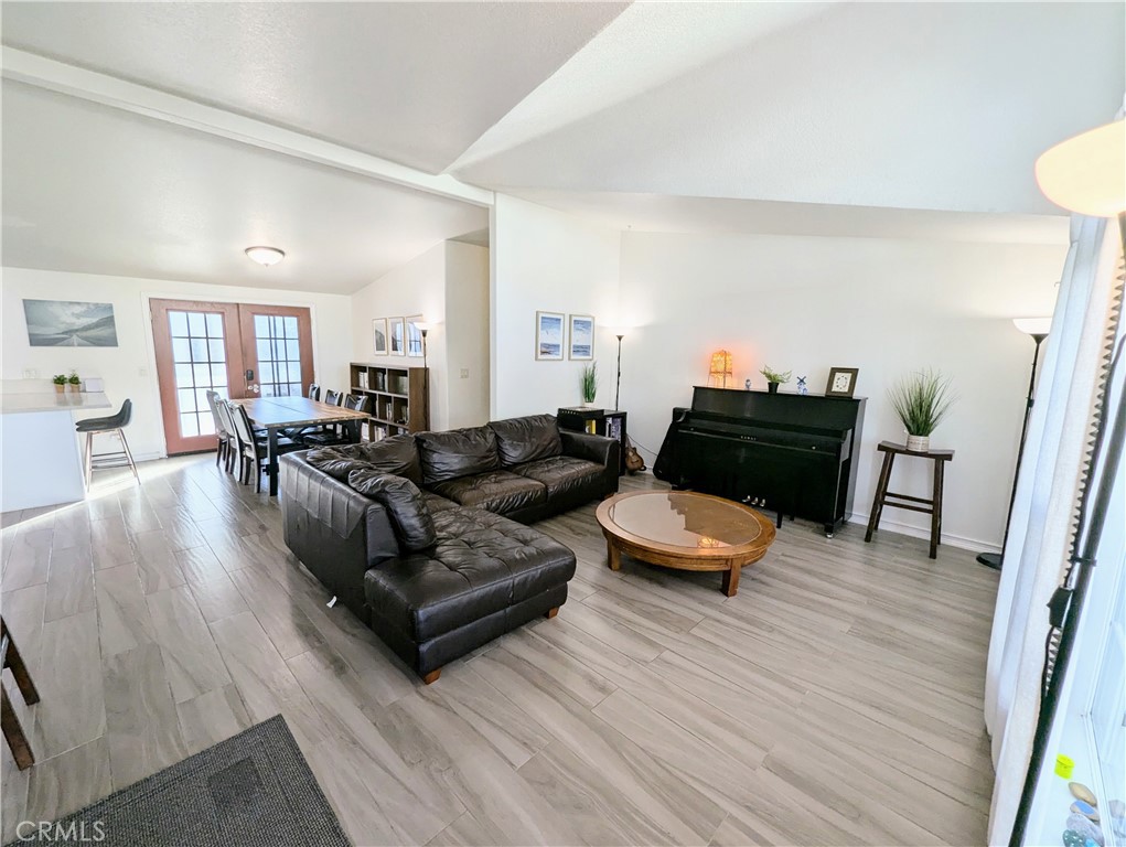 5815 E La Palma NW 187